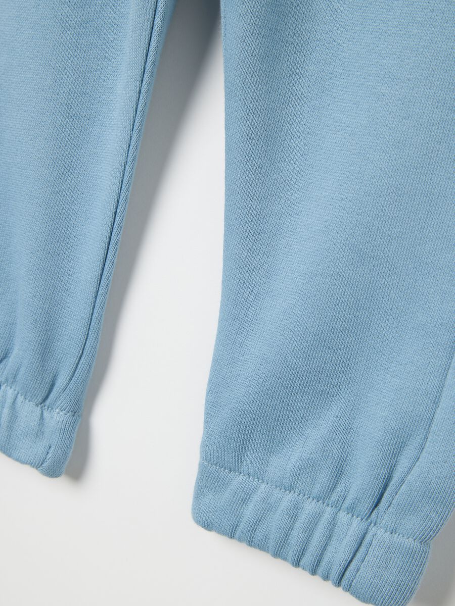 Children's blue pure cotton short jogger trousers with regular fit_2