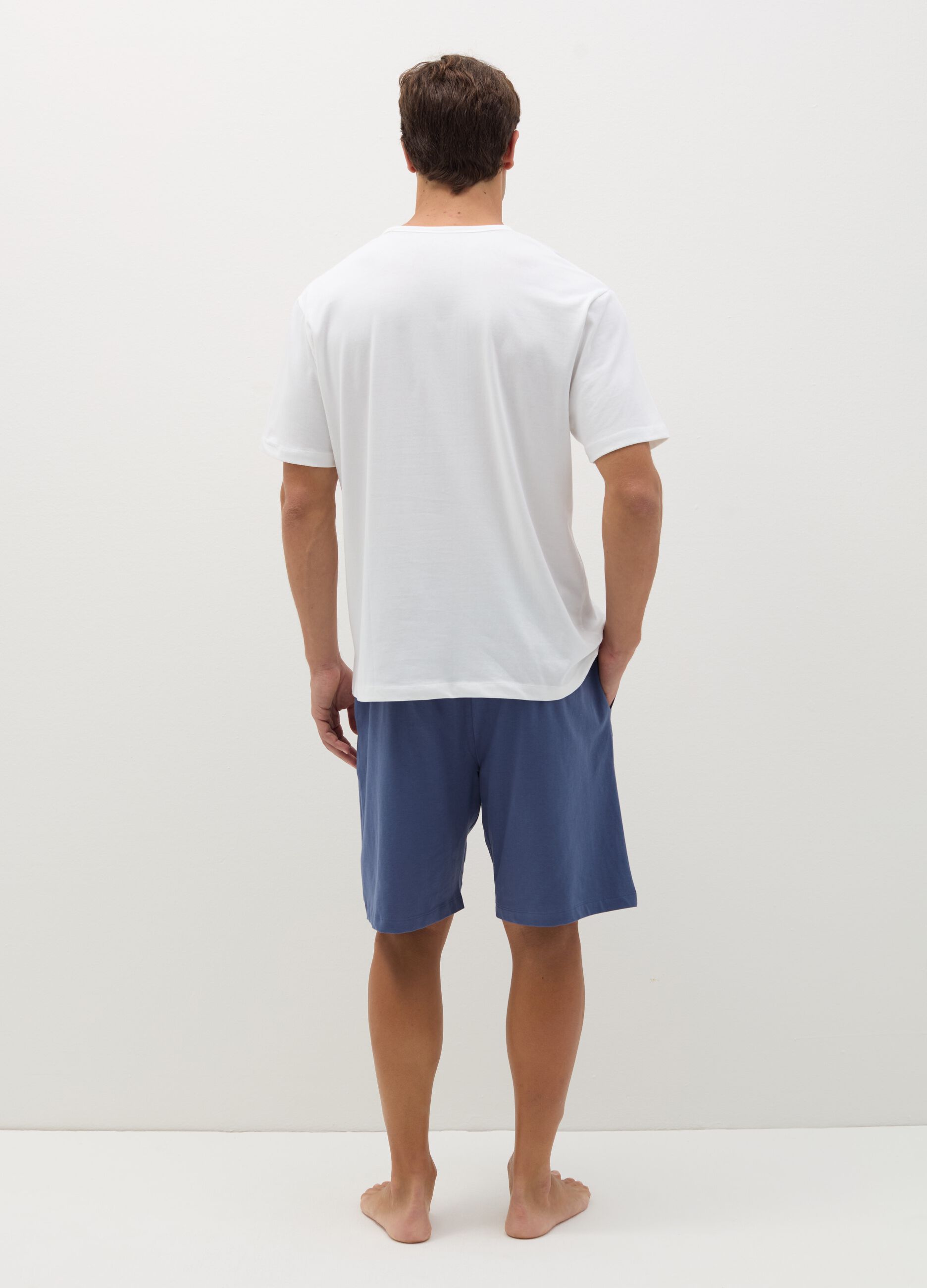 Short pyjamas with T-shirt with pocket