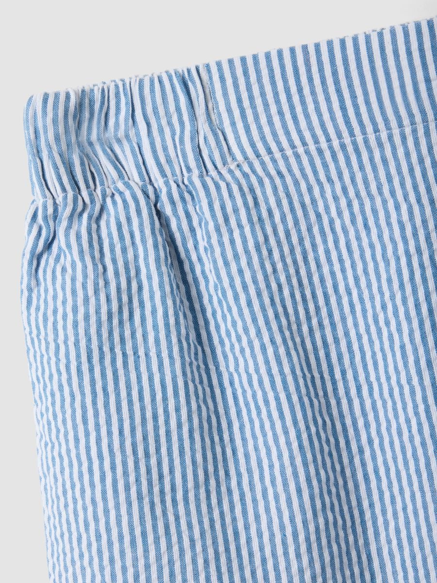 Regular-fit pure cotton shorts with yellow and white stripes_5