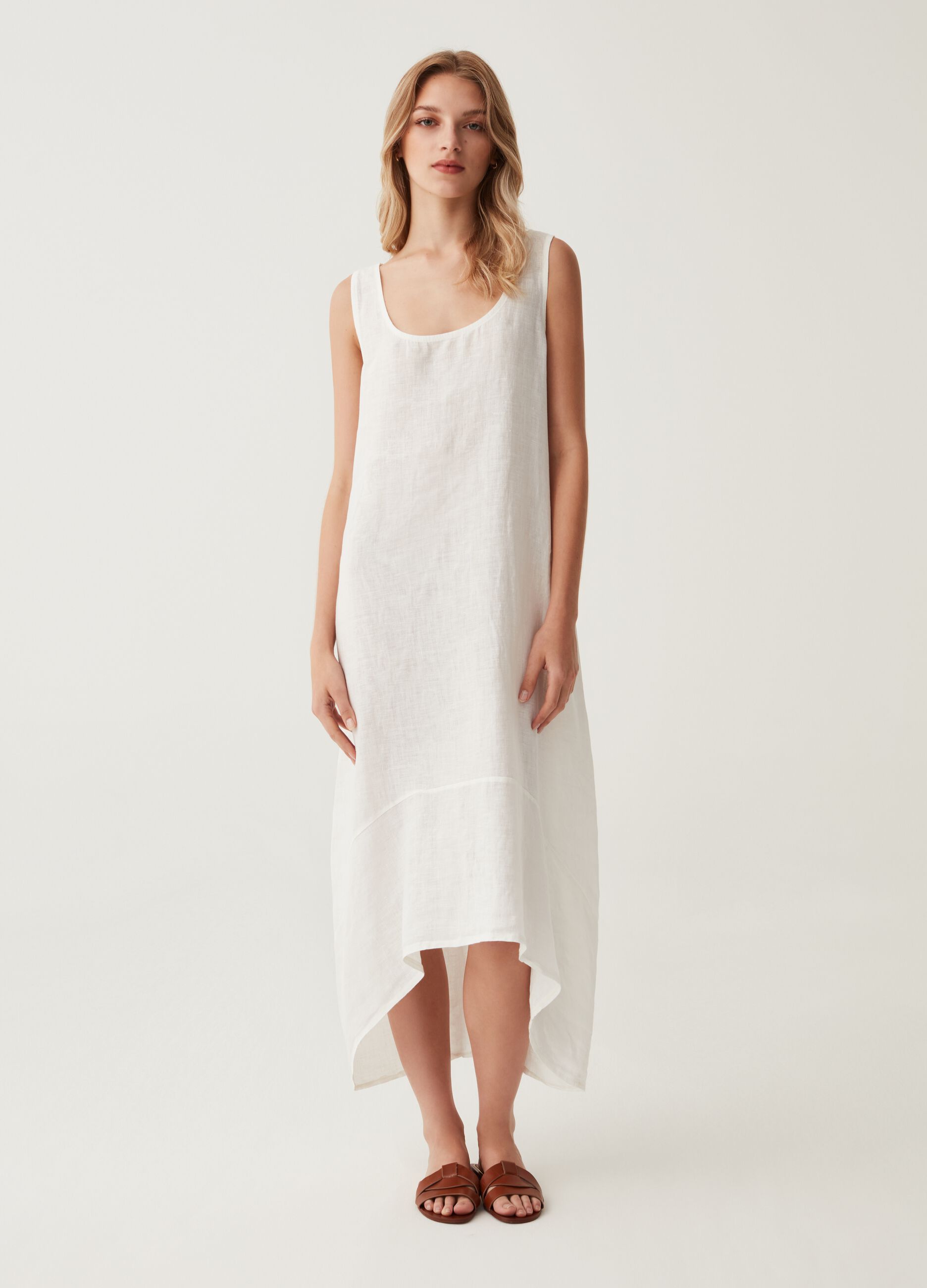 Vestito lungo smanicato in lino Hybrid_0