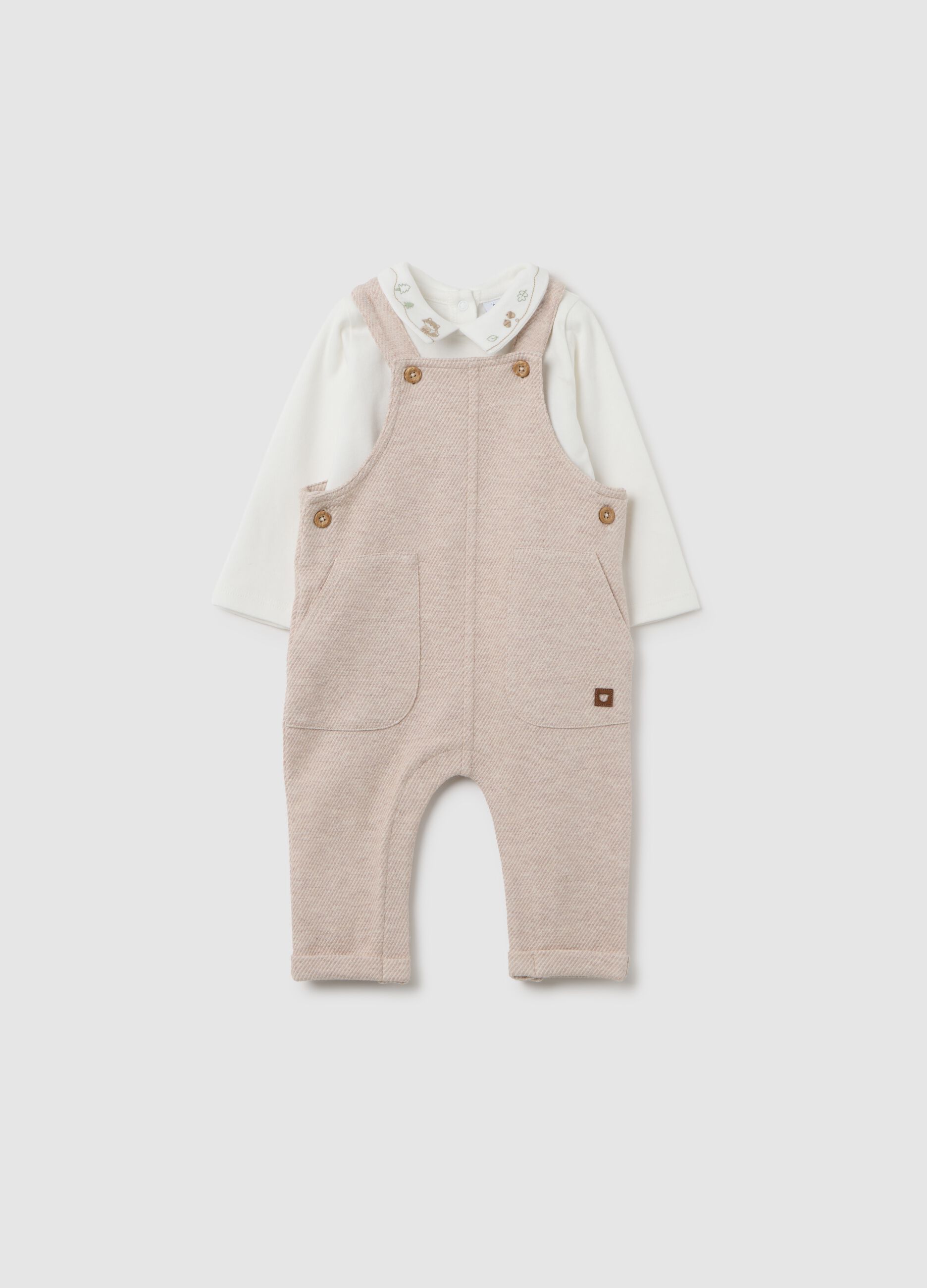 Pink newborn set with t-shirt and dungarees