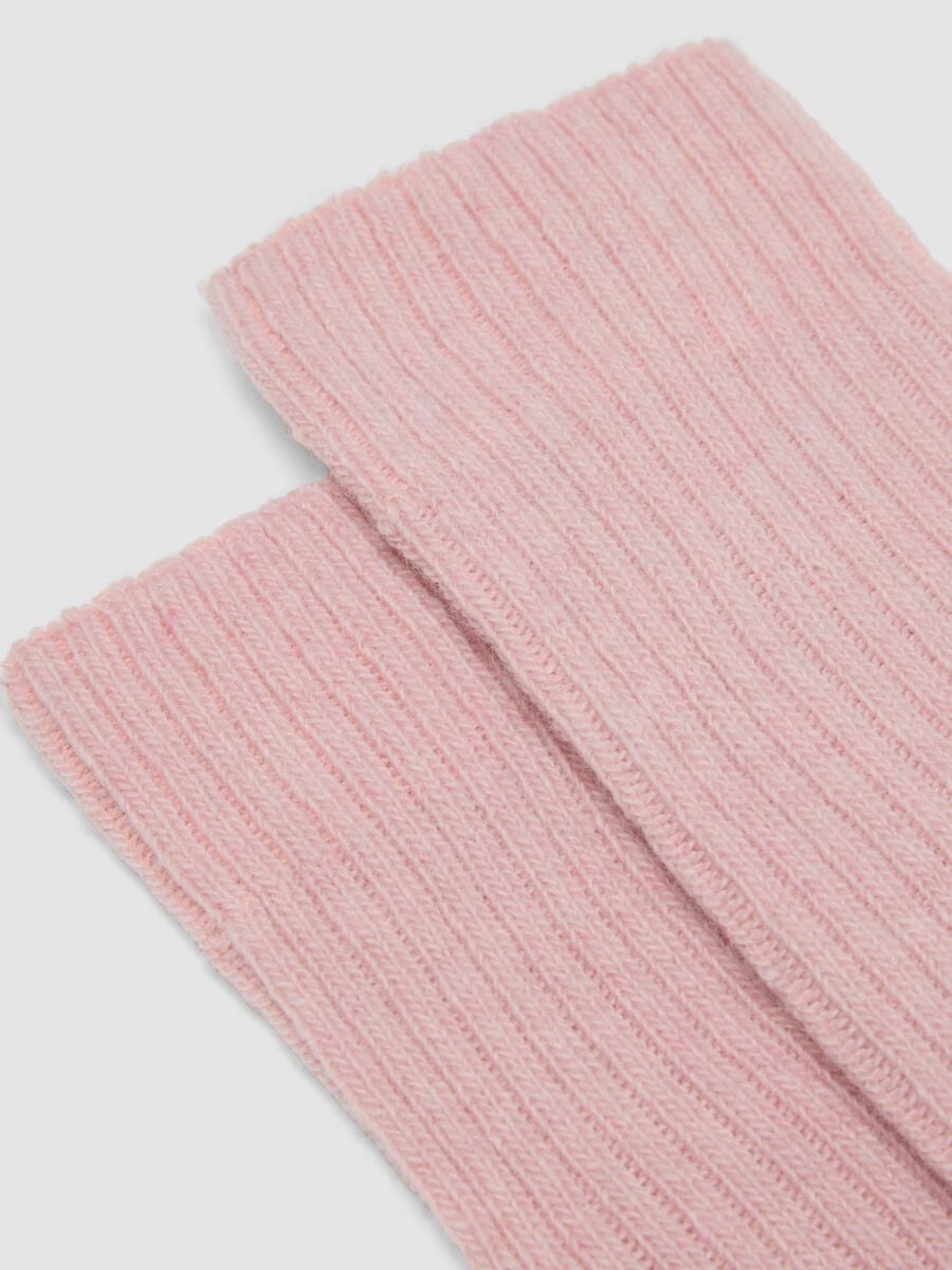 Pink ribbed socks in wool, viscose and stretch cashmere blend_2