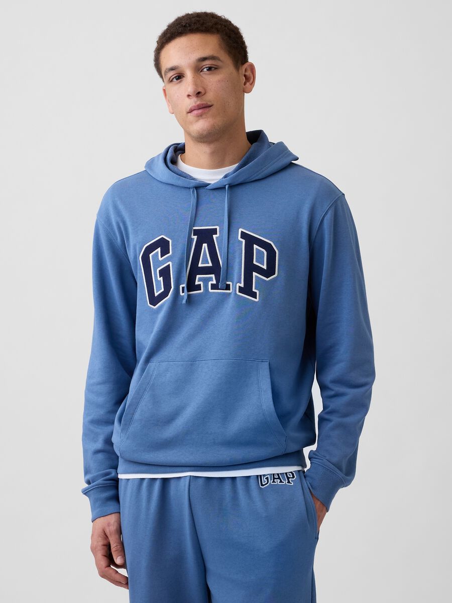 Felpa con cappuccio e logo GAP in misto cotone_0