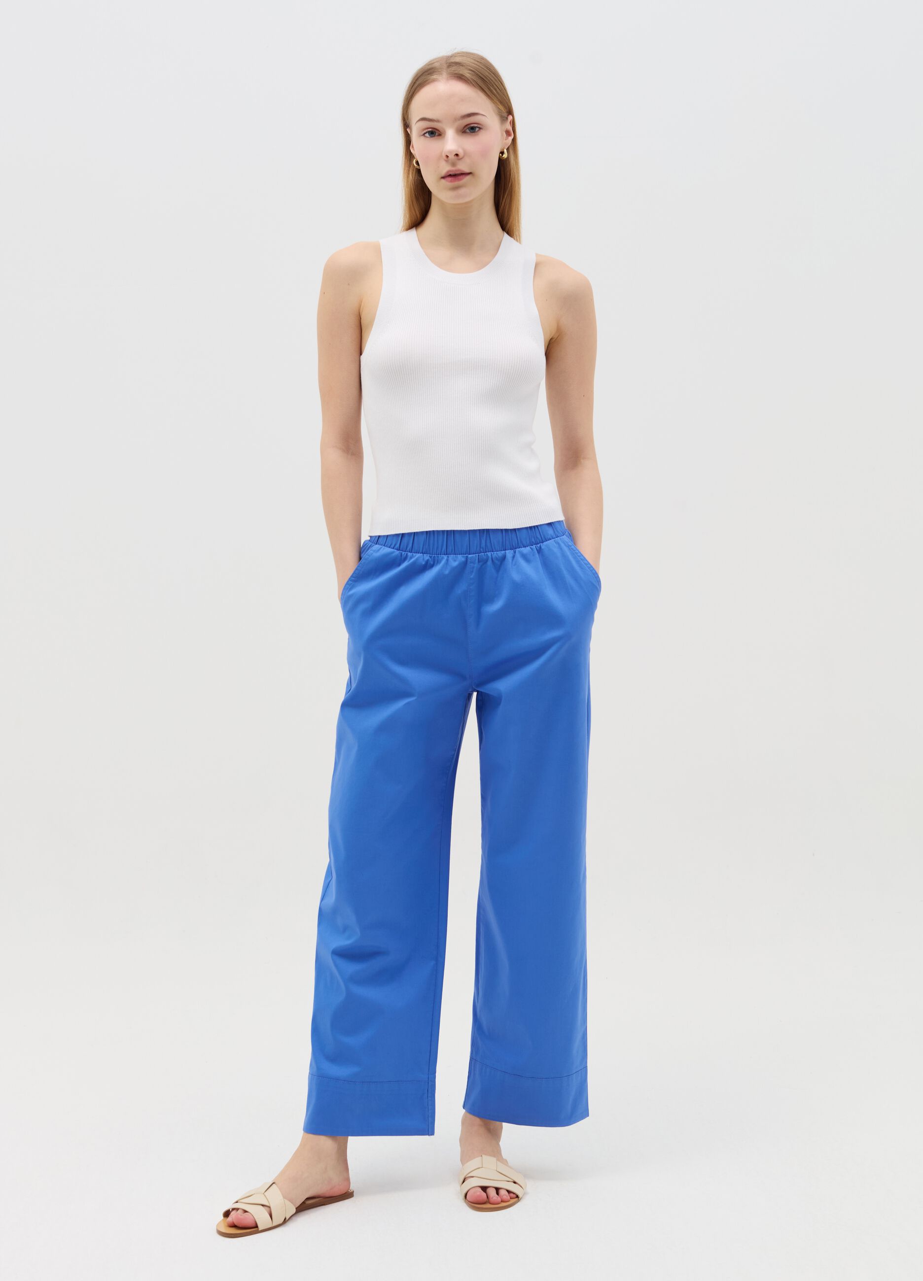 Blue wide-leg trousers in stretch cotton