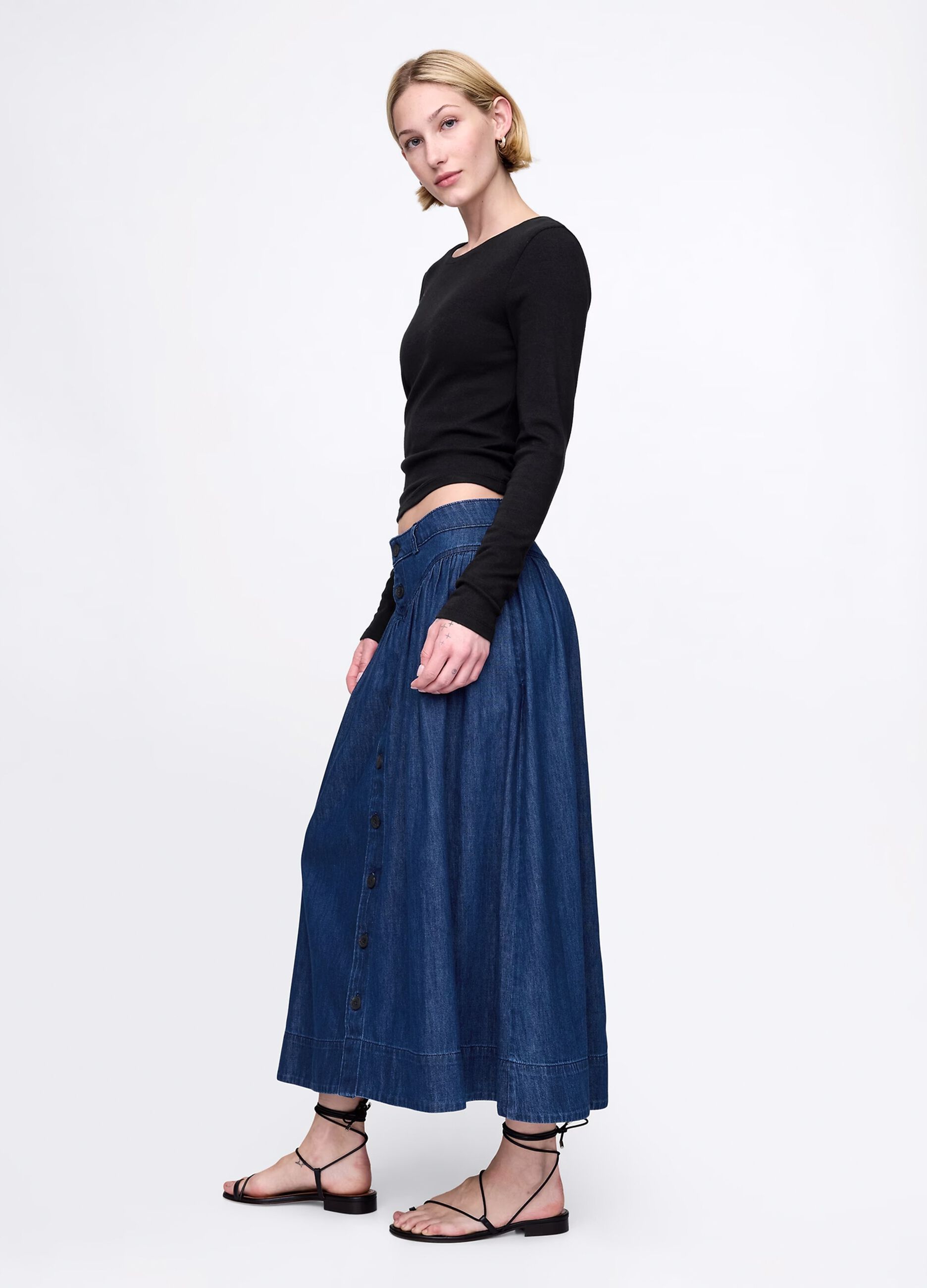 Long skirt in cotton denim