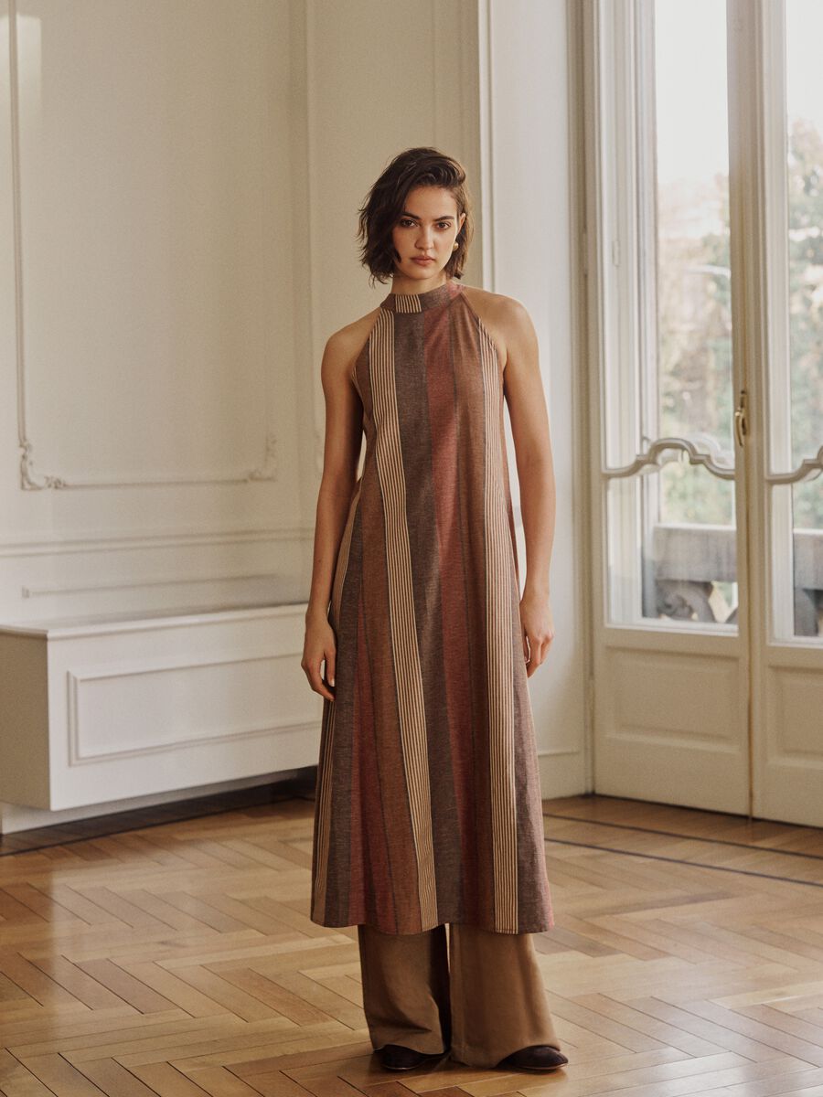Abito in misto viscosa e lino a righe multicolor relaxed fit_0