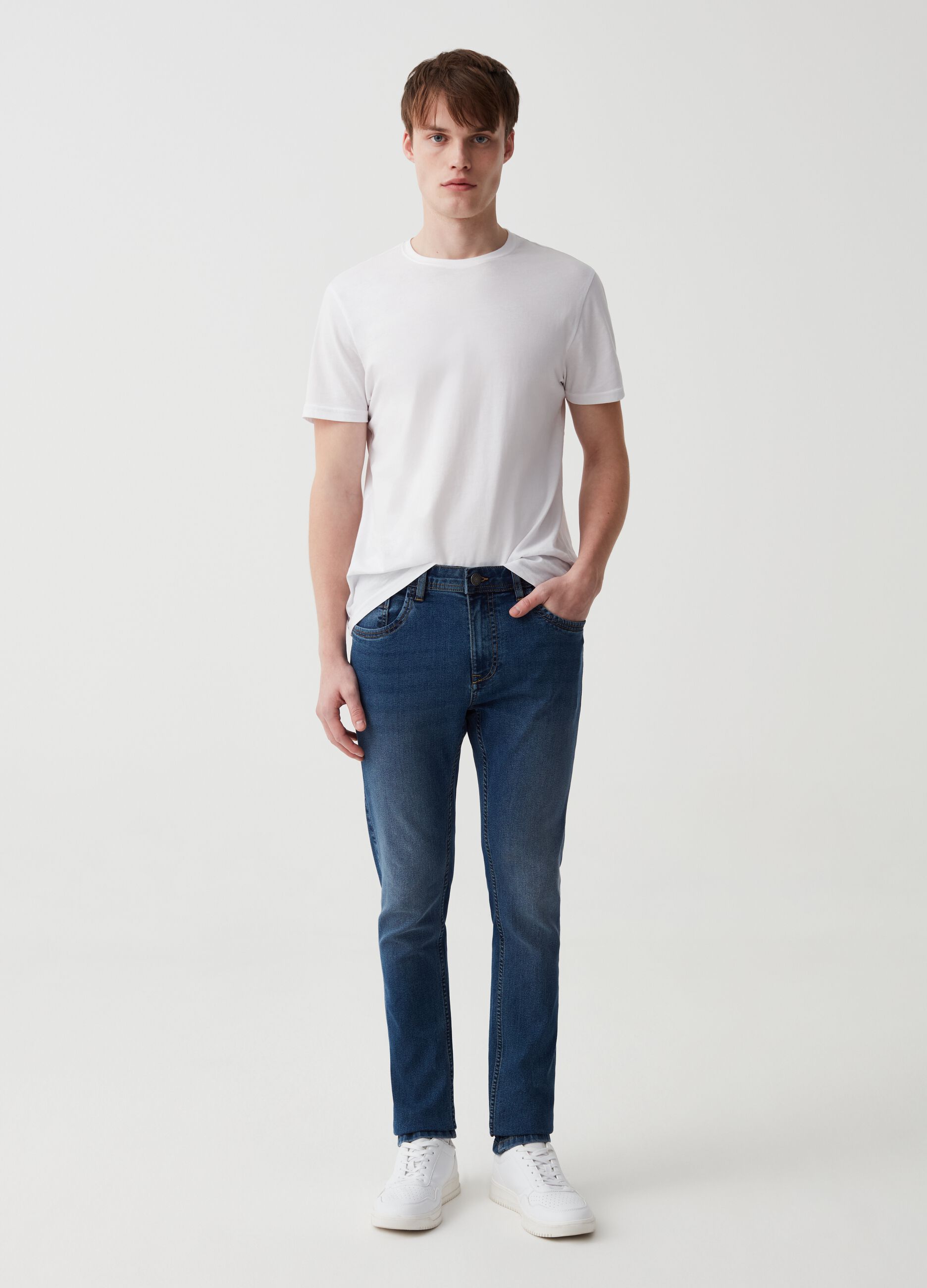 Super-skinny-fit jeans with five pockets