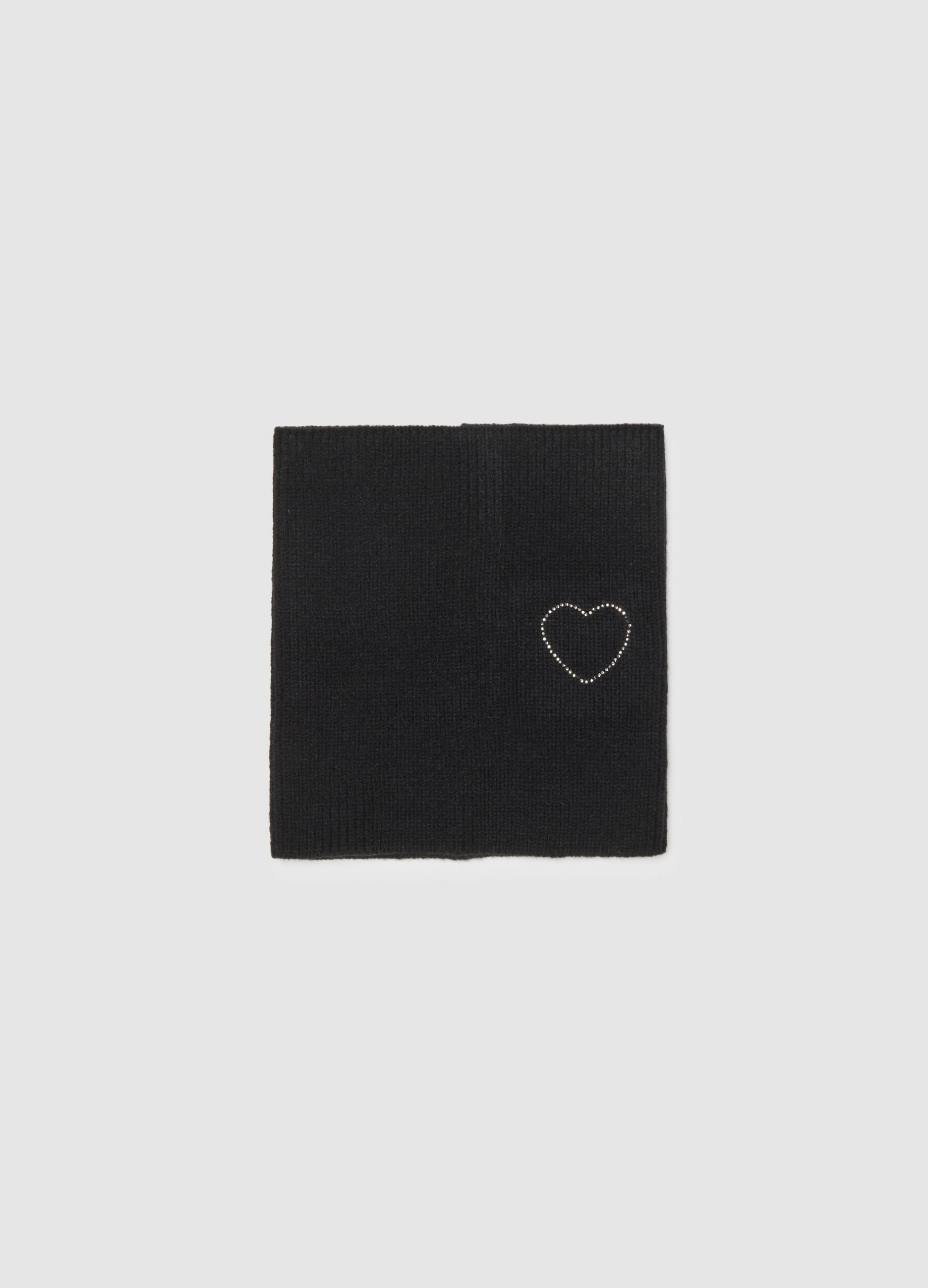 Black girl's scarf with decorative heart