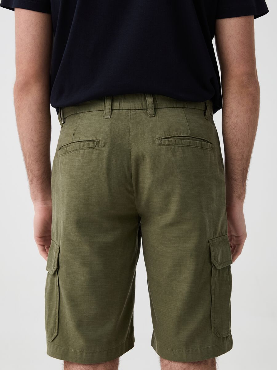 Cargo Bermuda shorts in cotton and linen_2