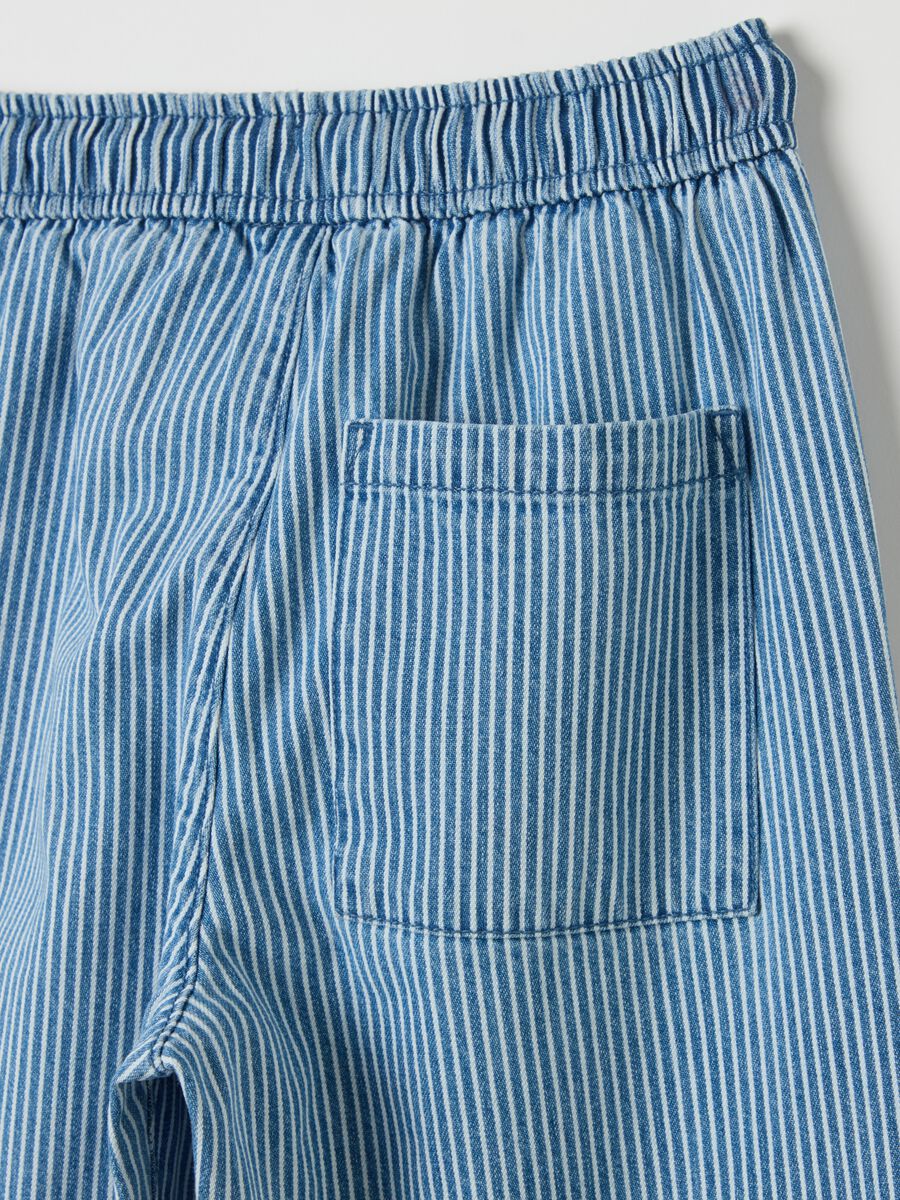 Joggers with striped patterned drawstring_3