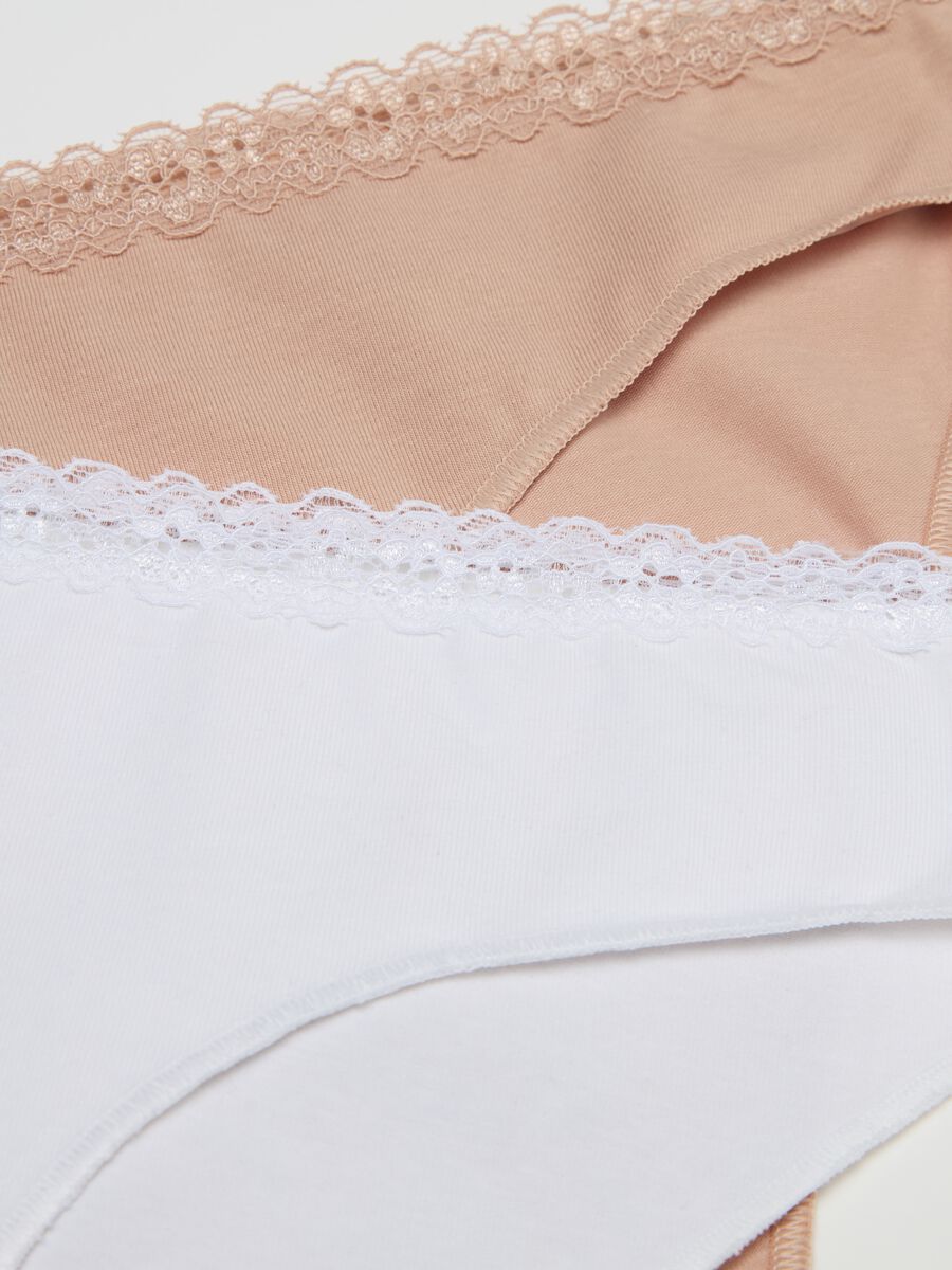 Two-pack briefs in stretch cotton with lace_5
