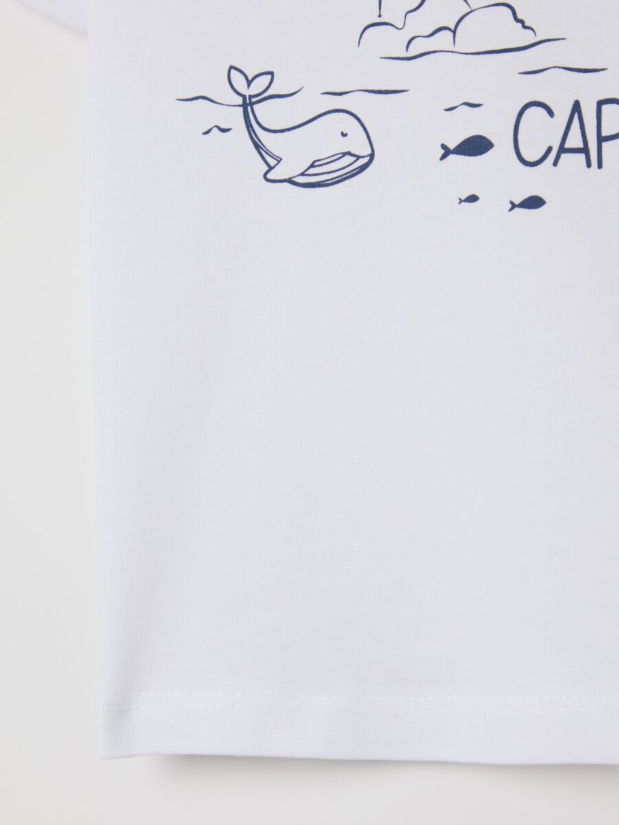 White T-shirt in cotton with "Captain" print_3