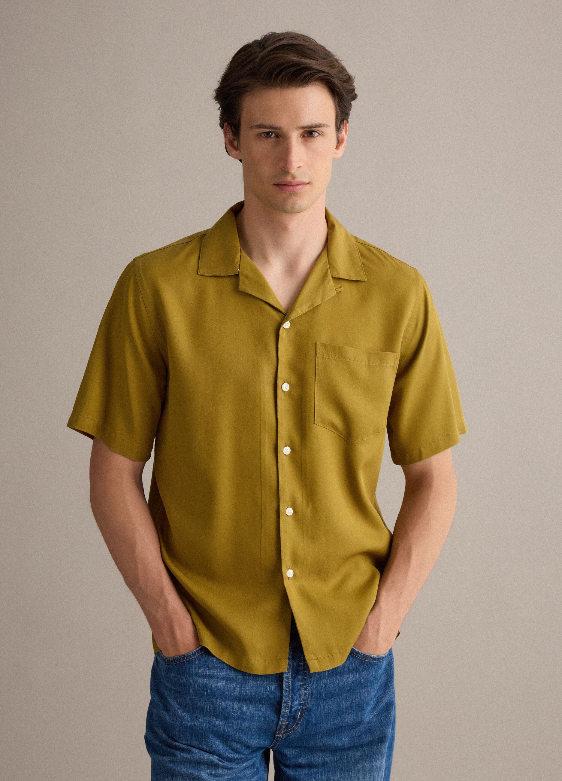 Yellow pure lyocell regular-fit shirt with bowling collar