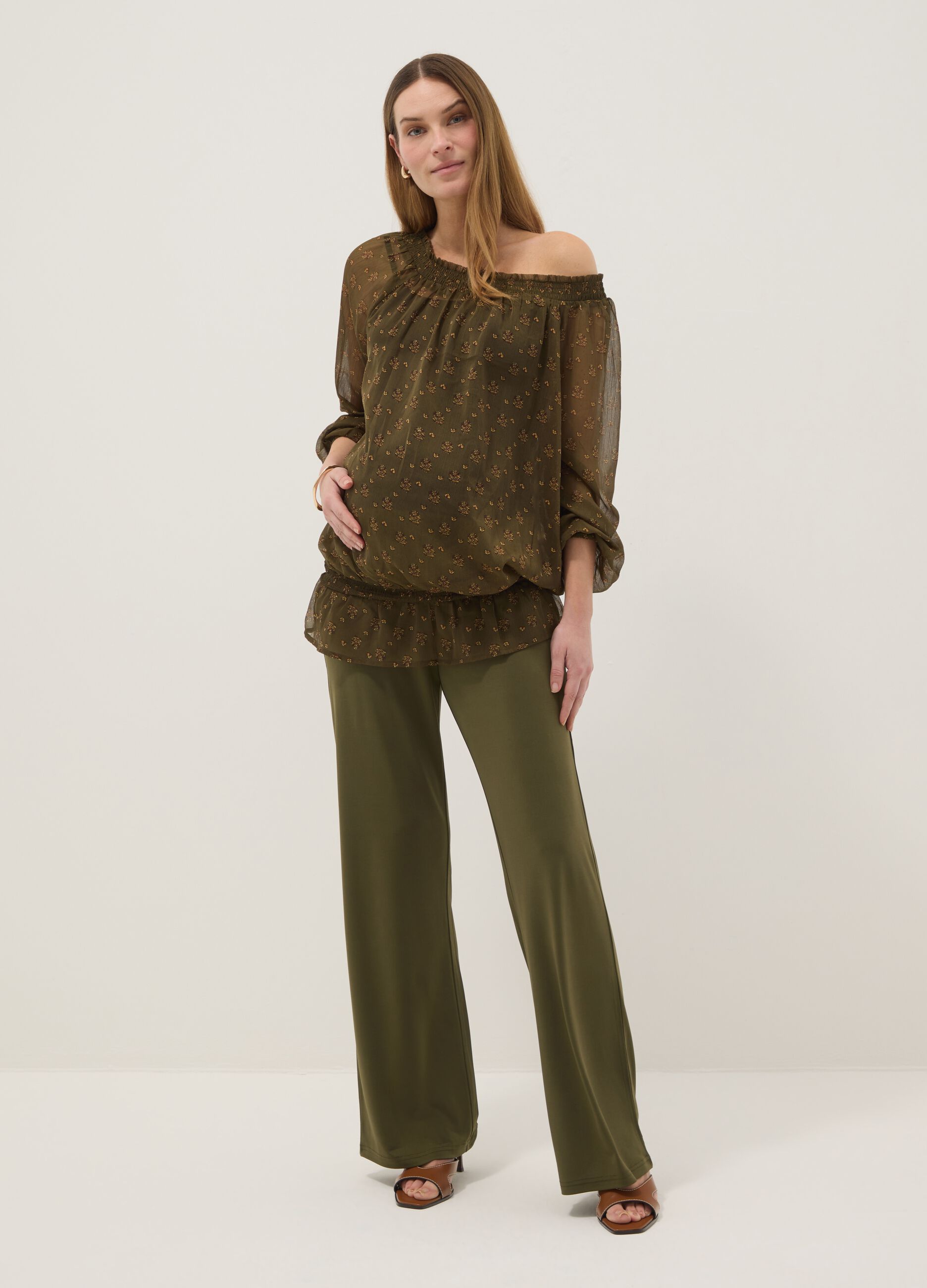 Green relaxed fit maternity trousers in stretch fabric