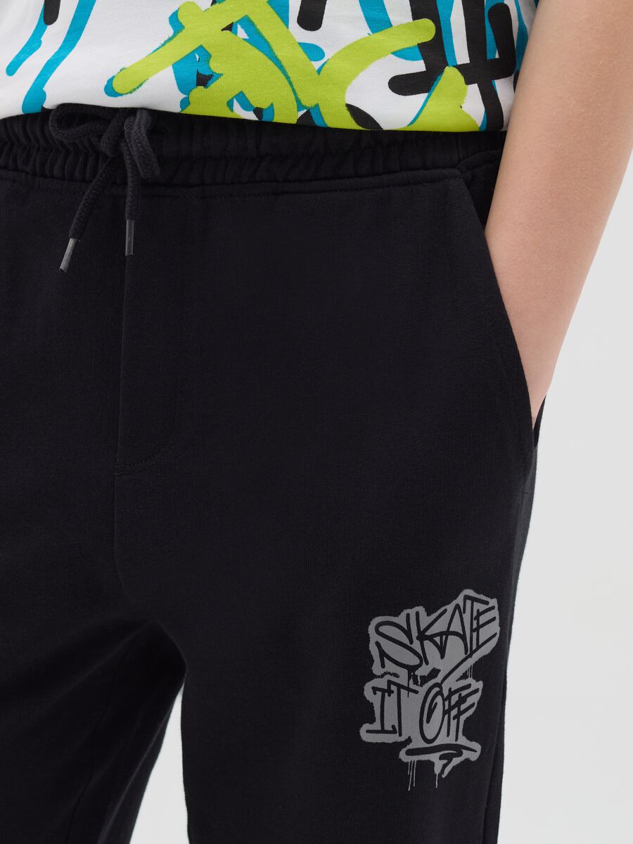 Loose-fit joggers with drawstring and print_2