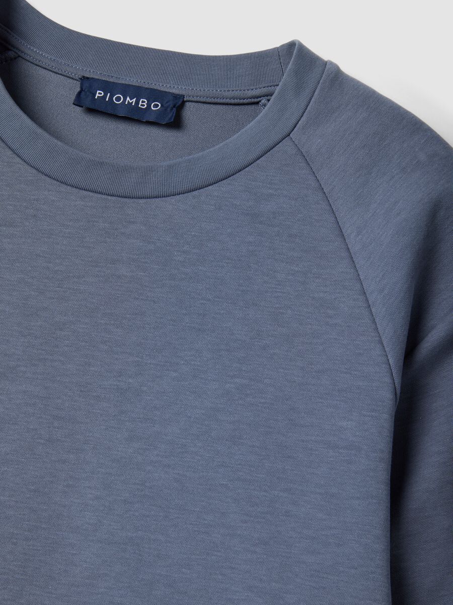 T-shirt grigia in misto cotone traspirante e ad asciugatura rapida_5