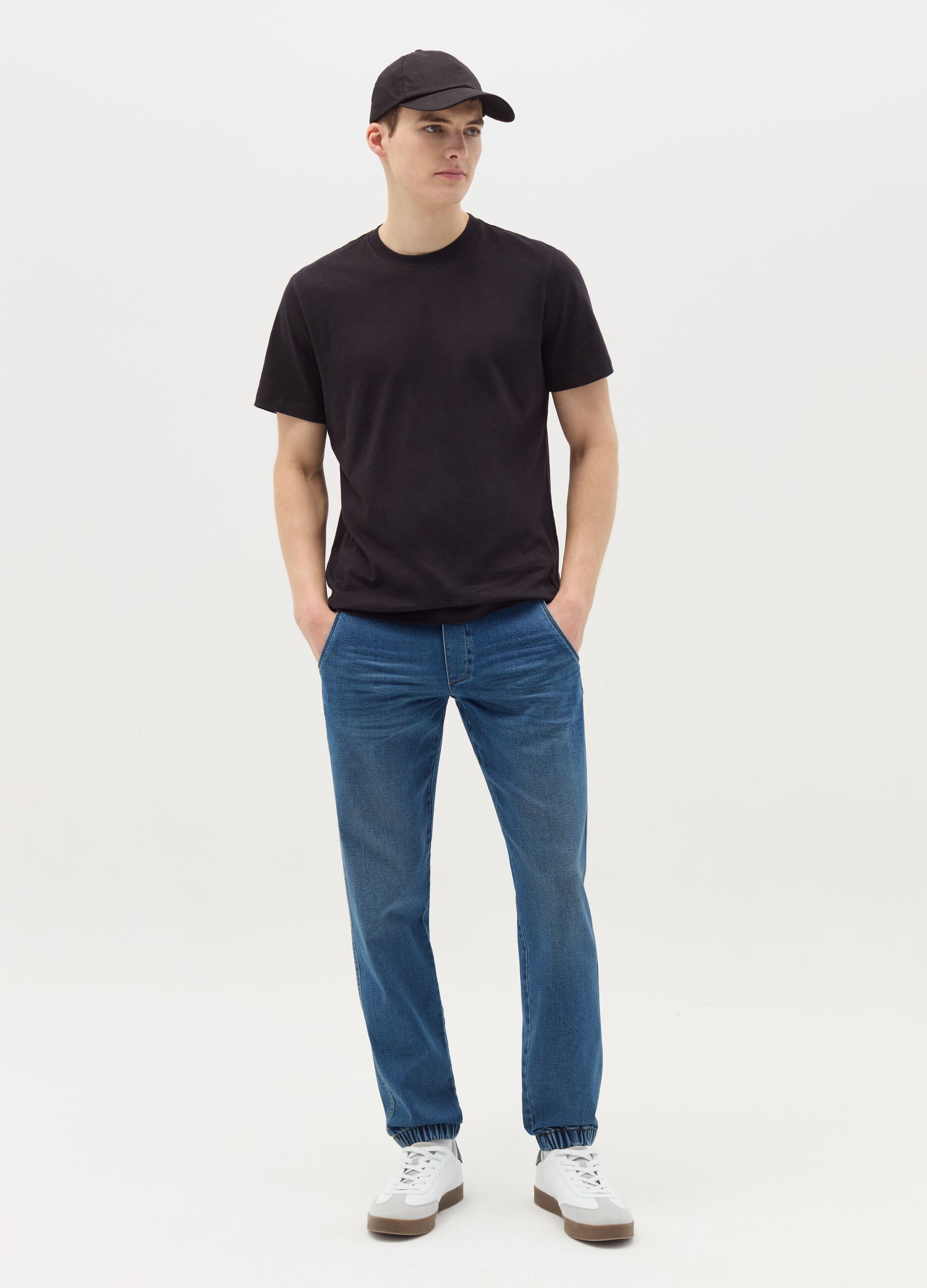 Joggers regular fit in denim con coulisse