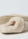 Beige slippers with soft interior_2