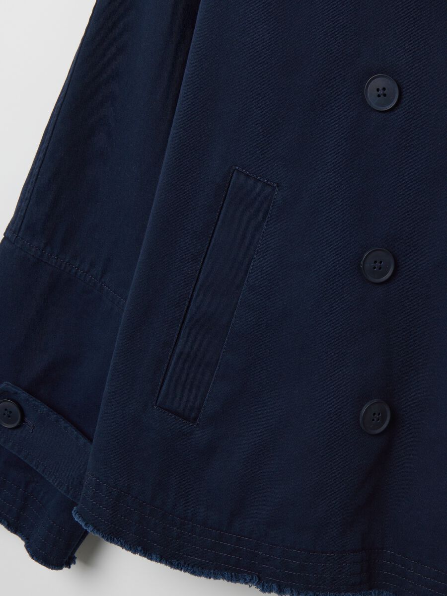 Short double-breasted trench coat in cotton_5