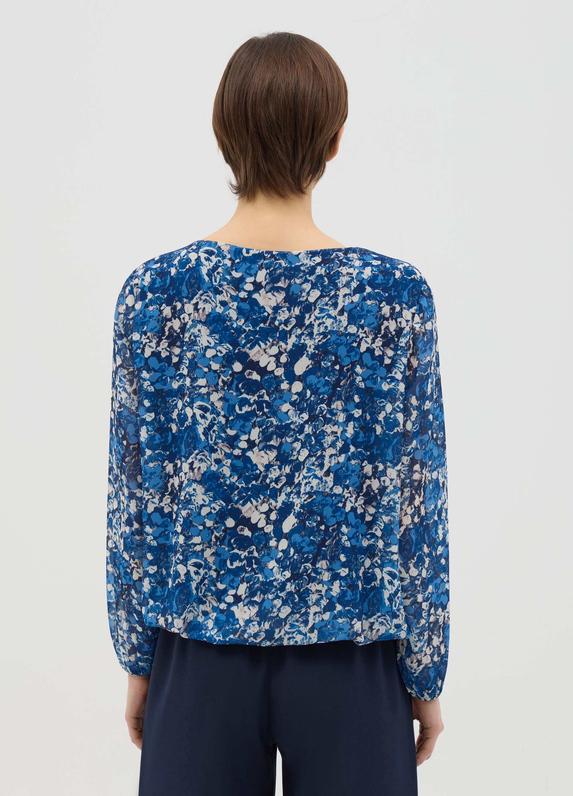 Blue blouse with print