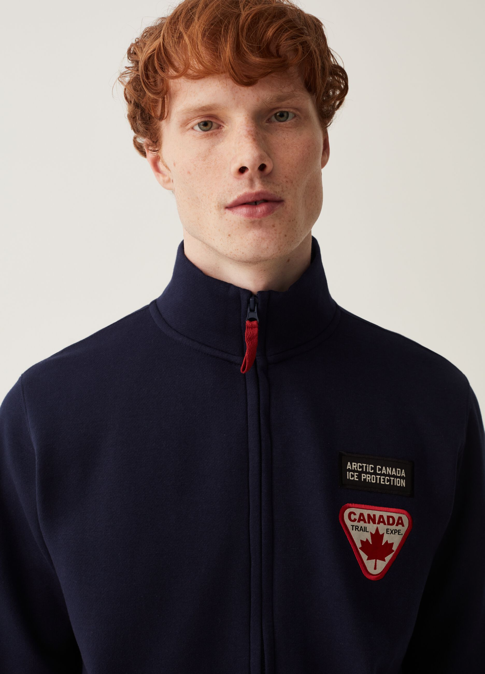 Full-zip in felpa a collo alto con patch_1