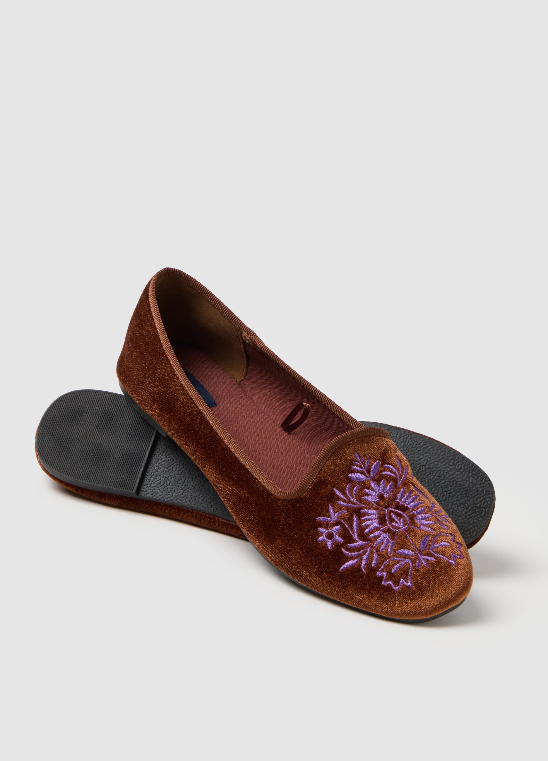 Brown Friulane with Floral Embroidery