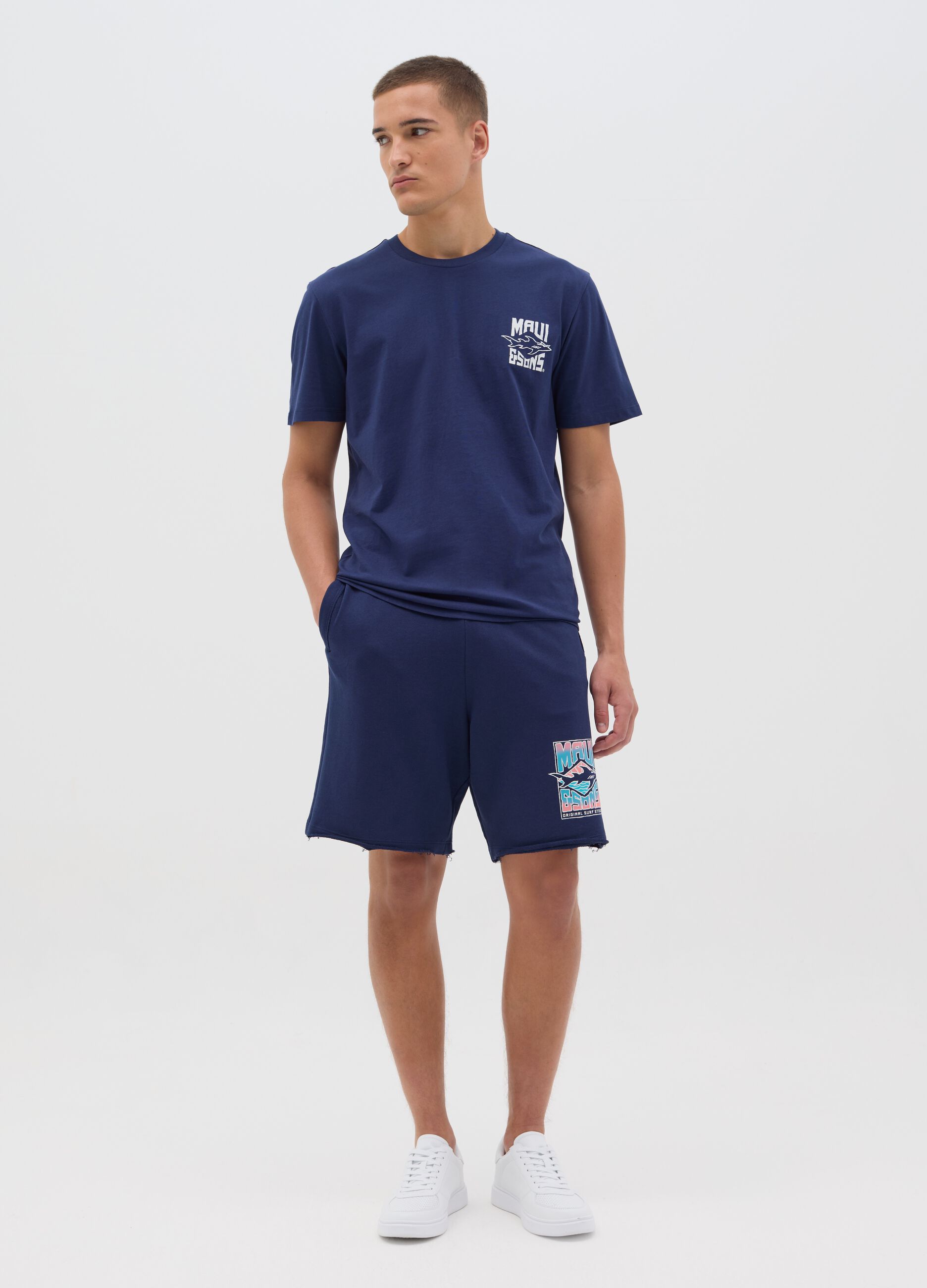 Men's Blue T-shirt with Maui & Sons Print