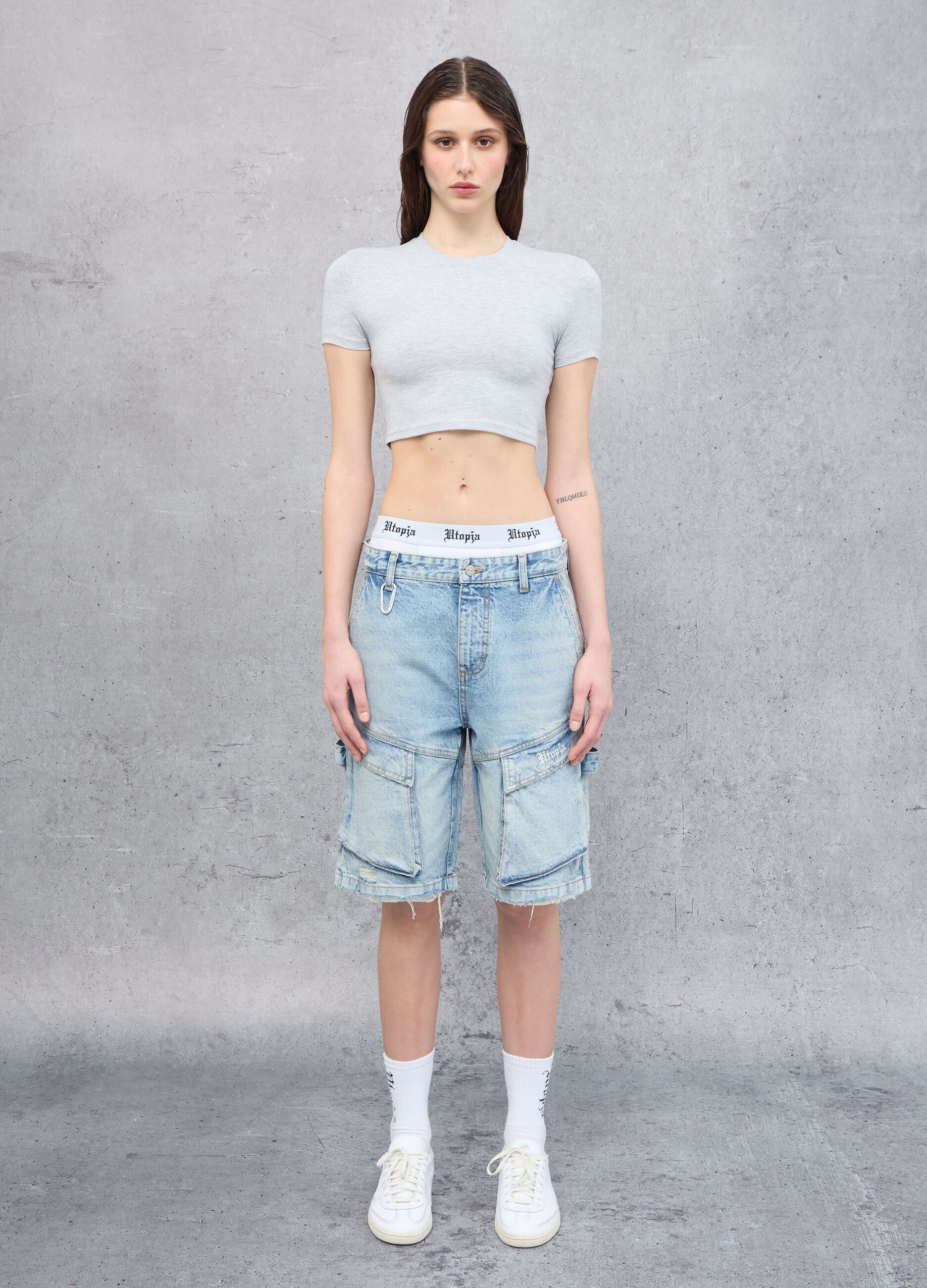 Vintage Grey crop T-shirt