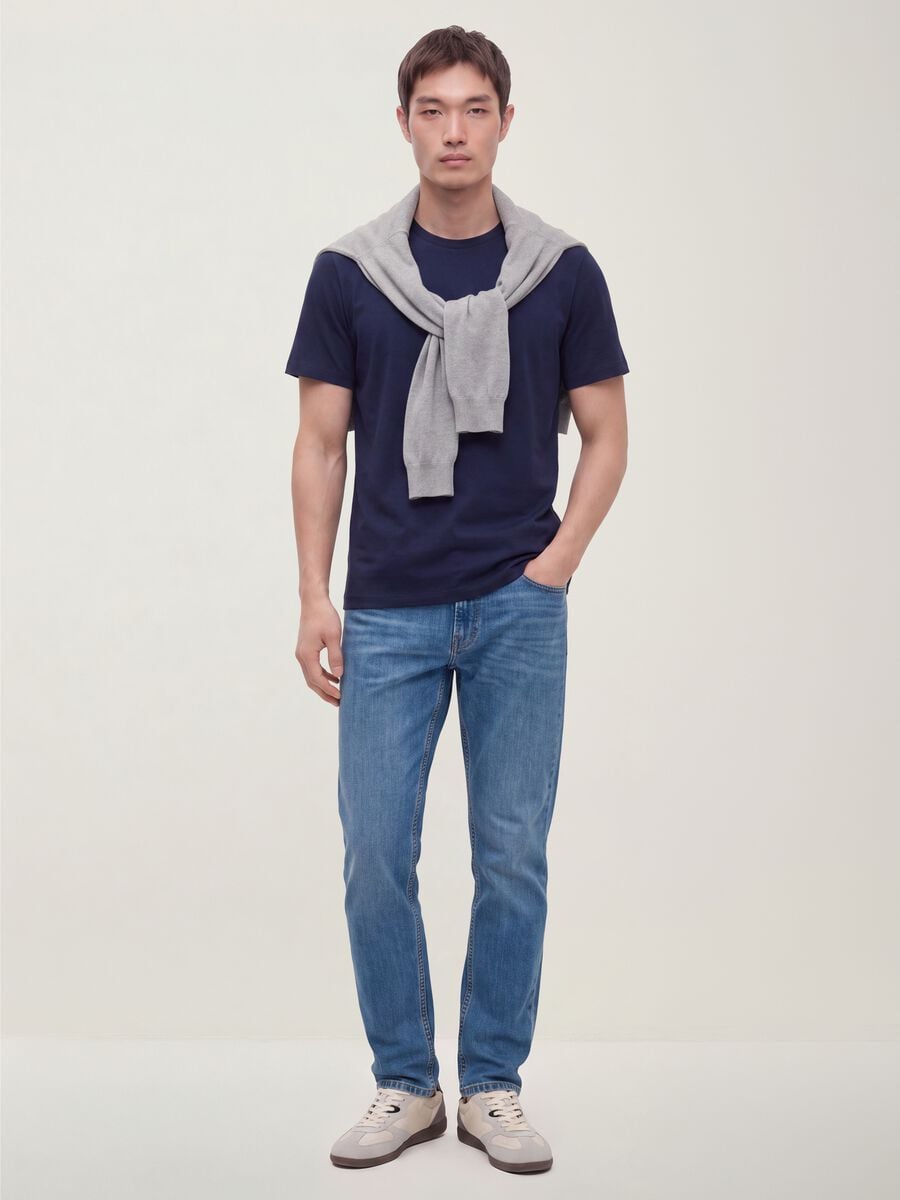 T-shirt blu in puro cotone mercerizzato a girocollo regular fit_1