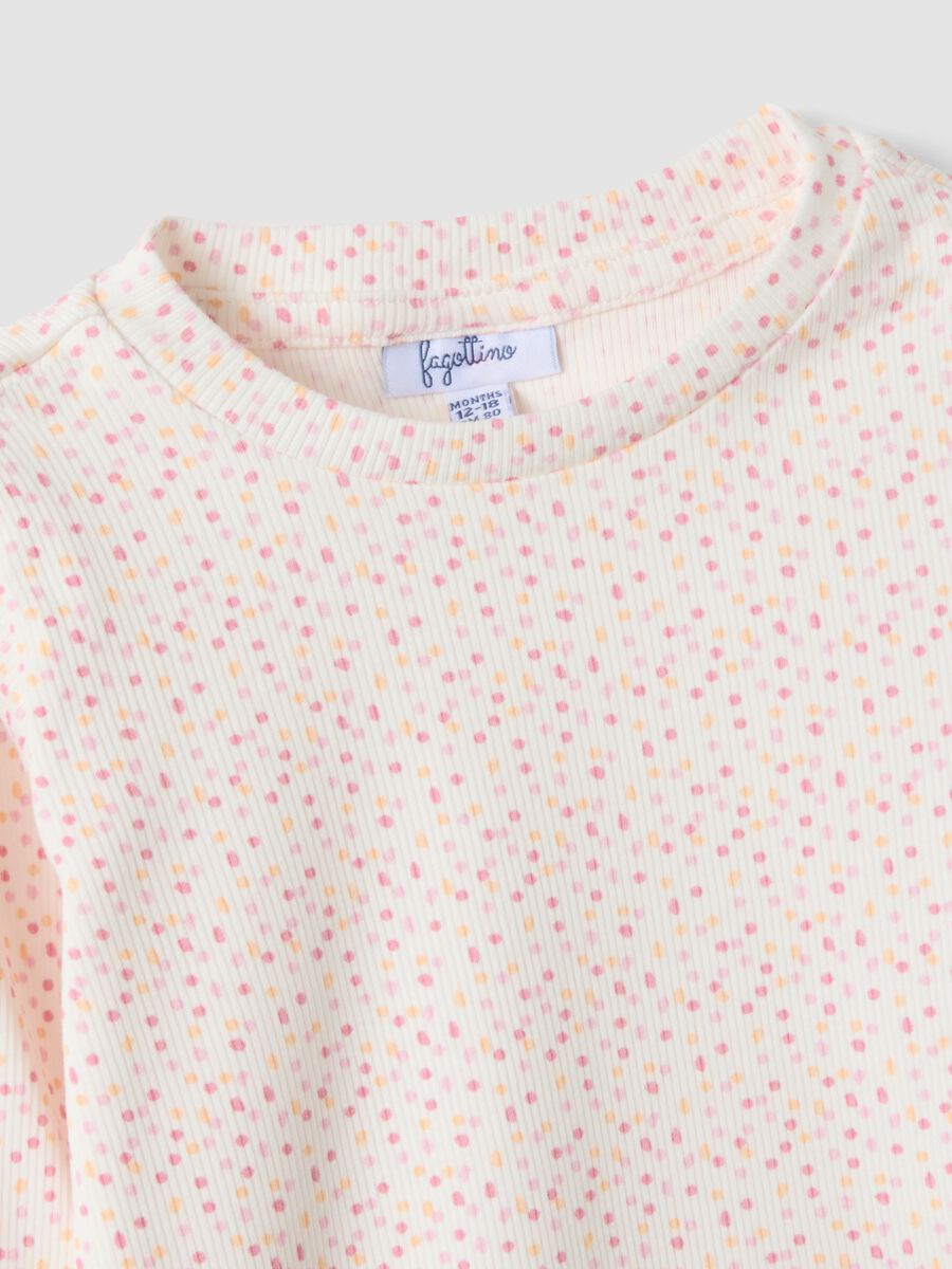 Maglietta bianca in cotone organico elasticizzato a pois slim fit per bimba_2