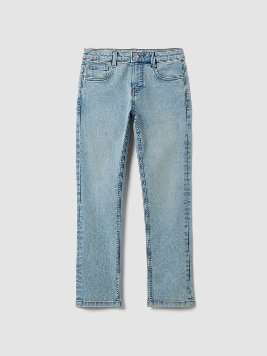 Jeans azzurri in cotone elasticizzato regular fit per ragazzo_0