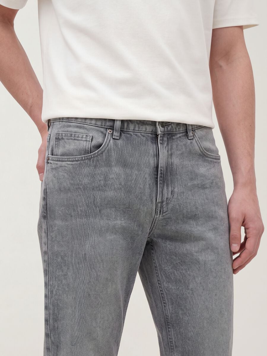 Grey slim-fit jeans in cotton and viscose blend_3