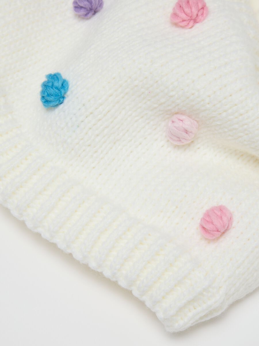 White girl's neck warmer_1