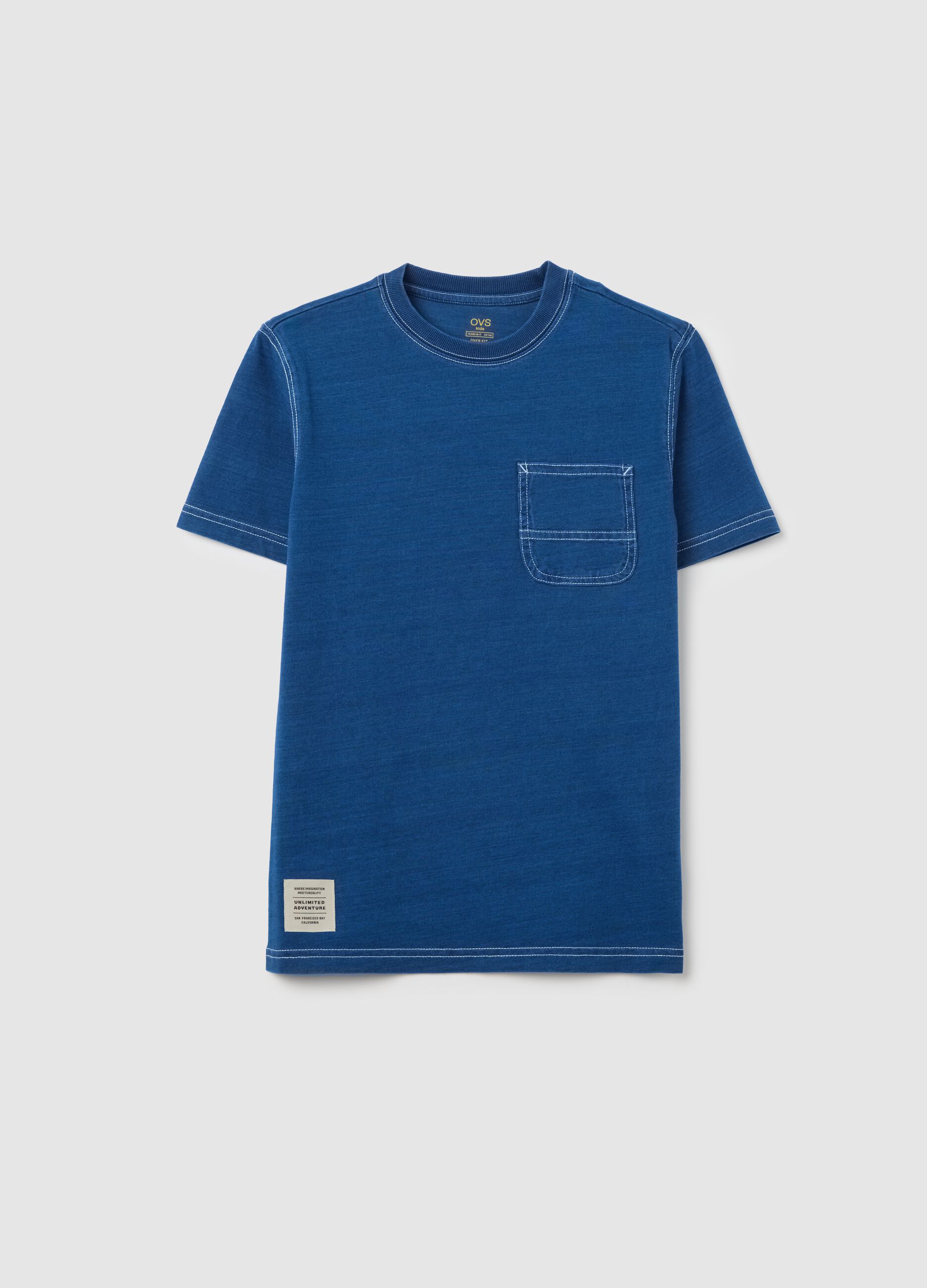 Boys’ blue over-fit T-shirt with pocket in 100% cotton