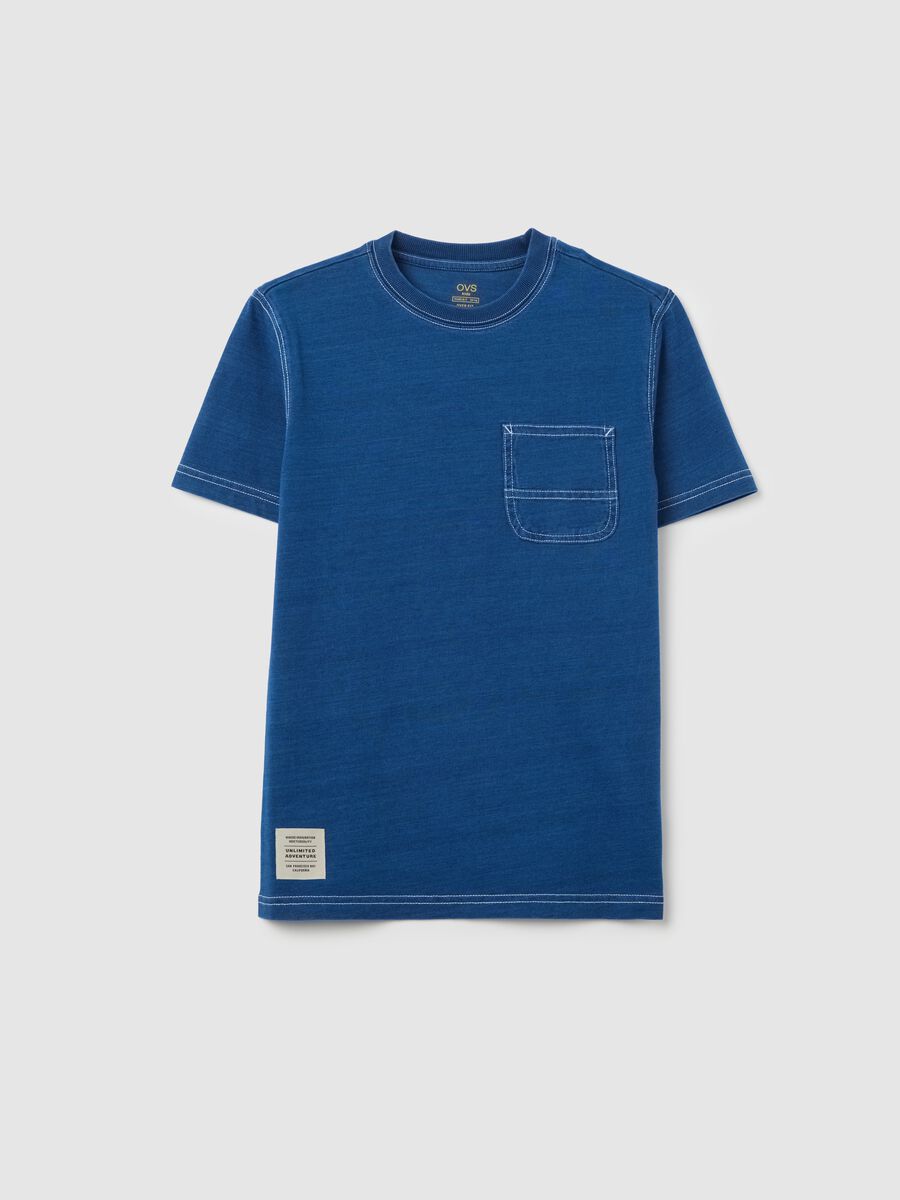 T-shirt da ragazzo in puro cotone blu over fit con tasca_3
