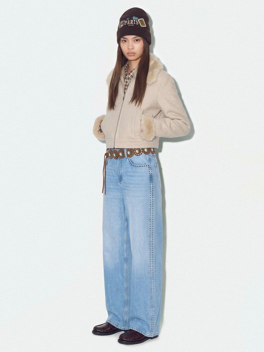 Beige regular-fit jacket with zip and contrast collar_1