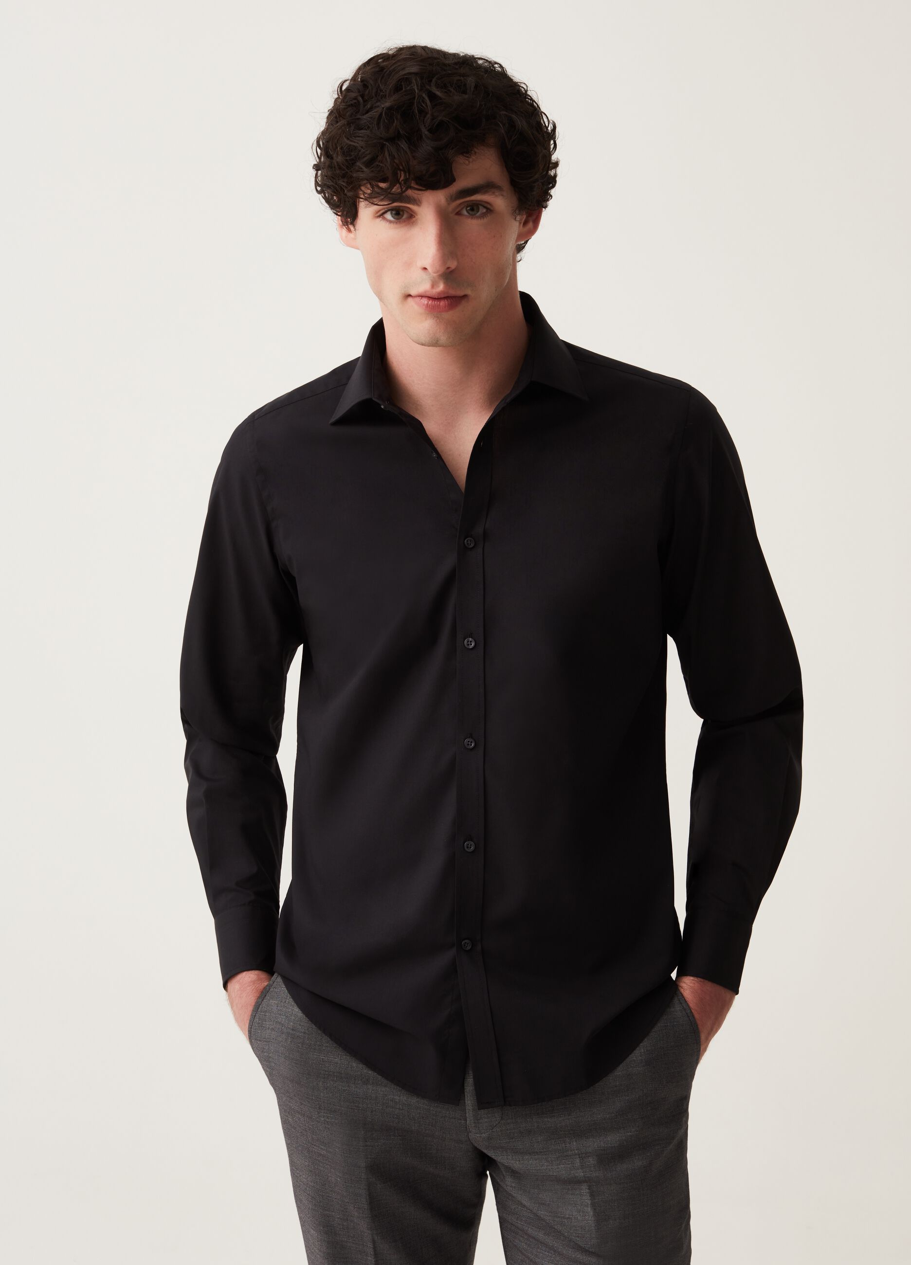 Slim-fit easy-iron cotton shirt