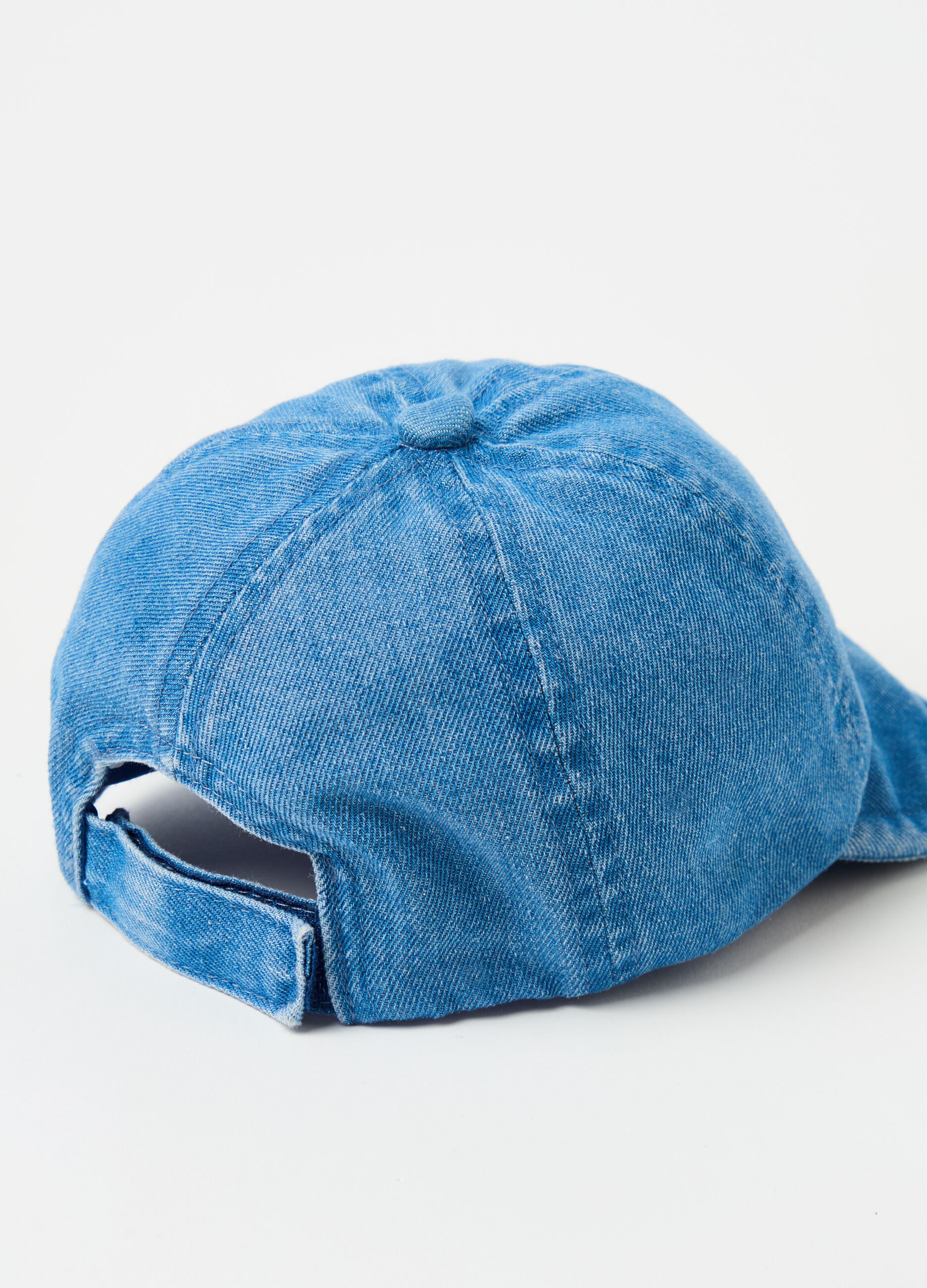Berretto da baseball in denim con ricamo