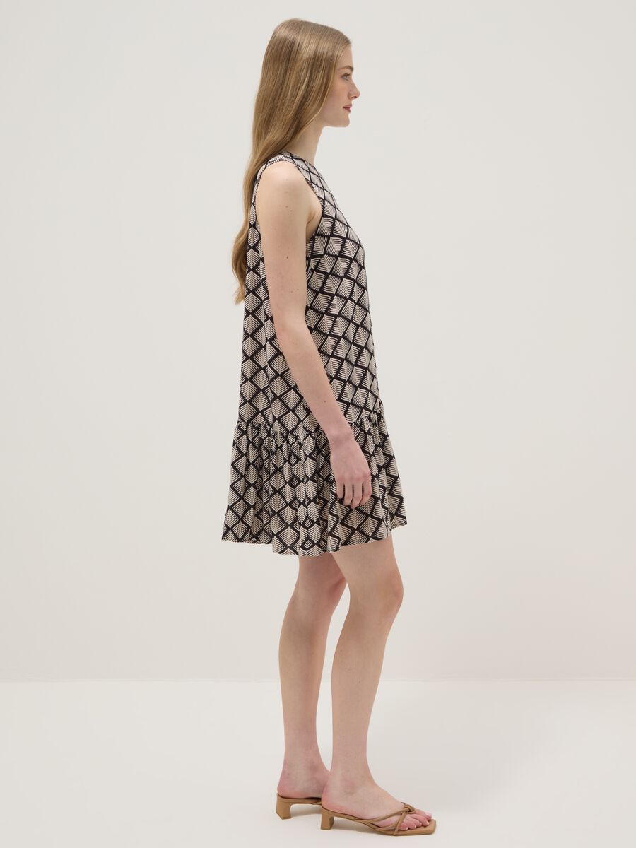 Multicolour dress with geometric pattern_0