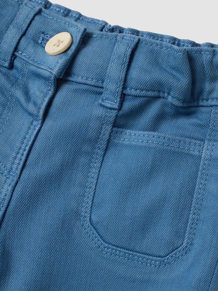 Pantaloni azzurri in cotone elasticizzato straight fit_2