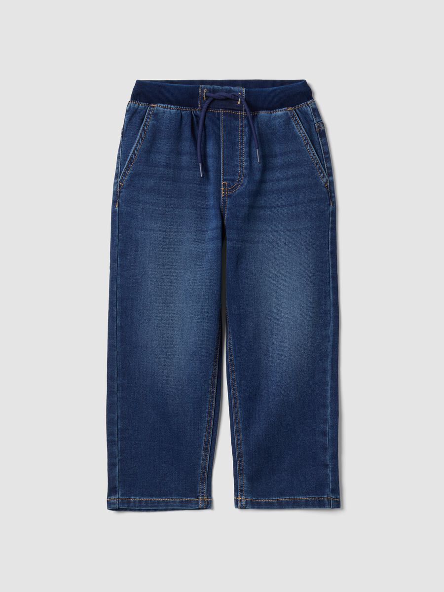 Jogger denim blu in cotone elasticizzato con vita elasticizzata per bambino_0