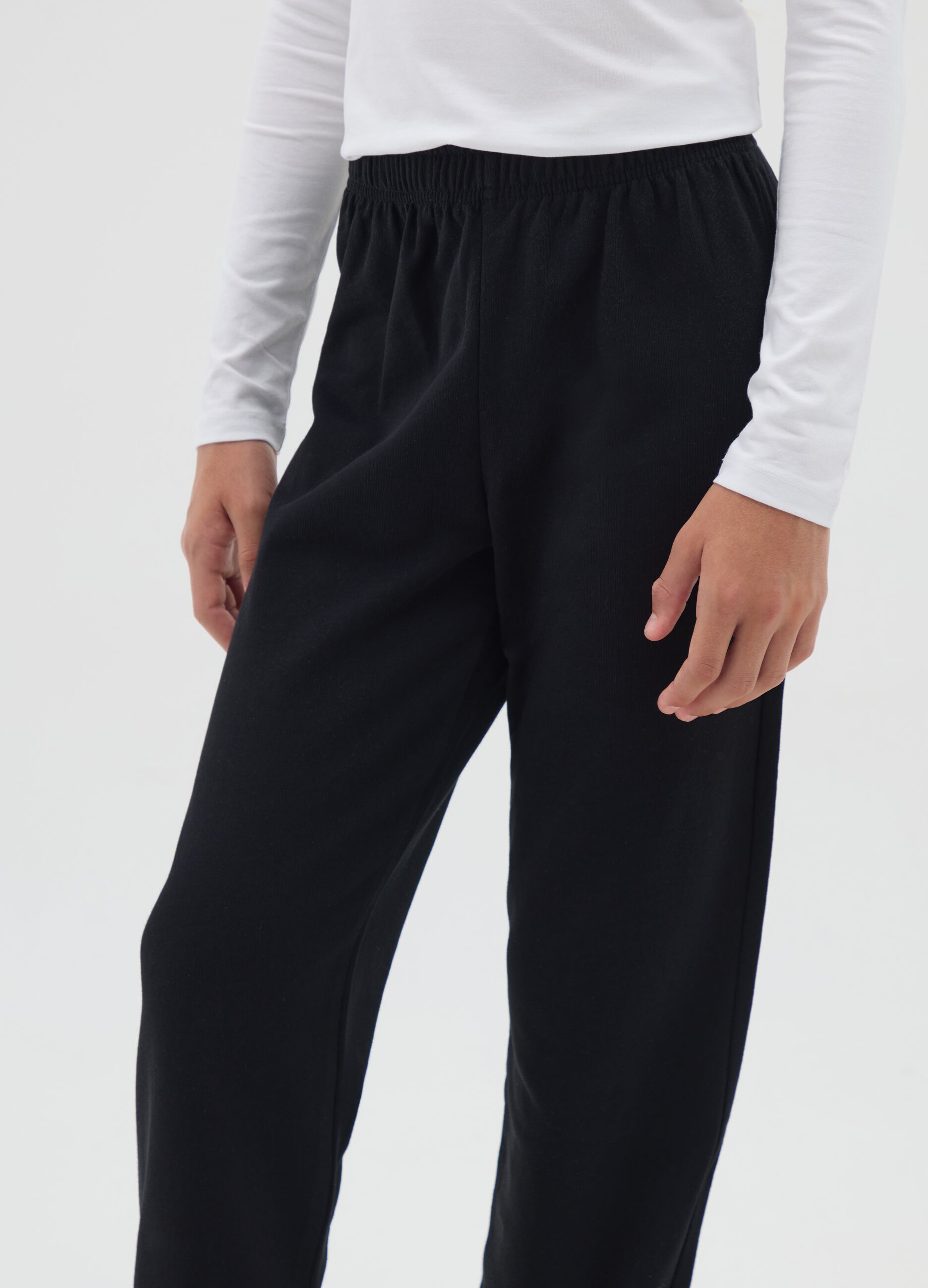 Girls' black cotton jogger trousers regular fit
