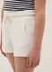 Girls' white shorts in 100% organic cotton with elasticated waistband_2