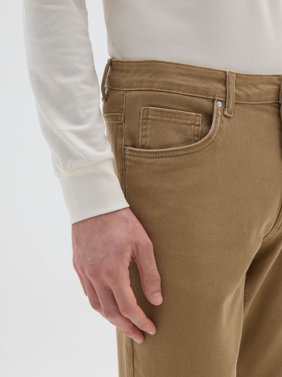 Beige slim fit stretch cotton trousers_3