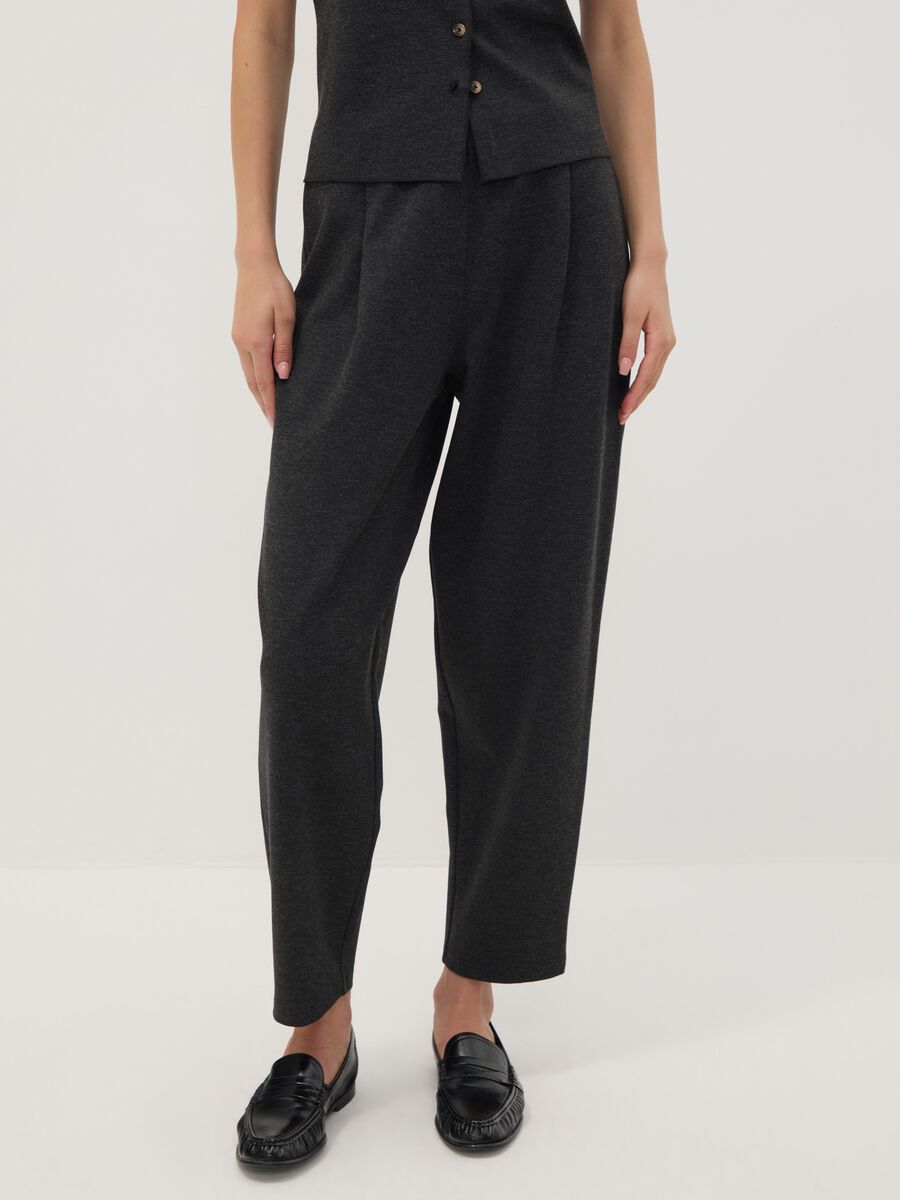 Black Milano-knit jogger trousers in stretch viscose, barrel fit_1