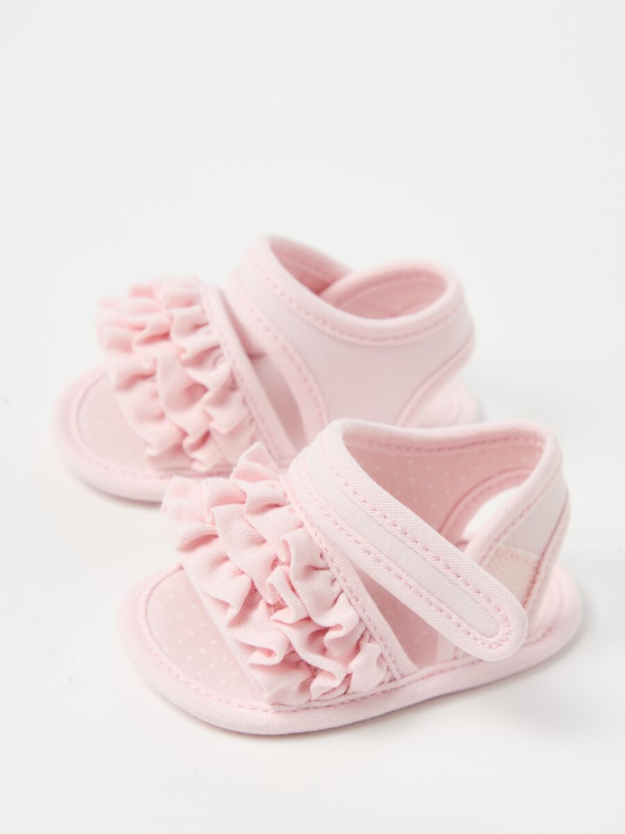 Cotton sandals with frills_2