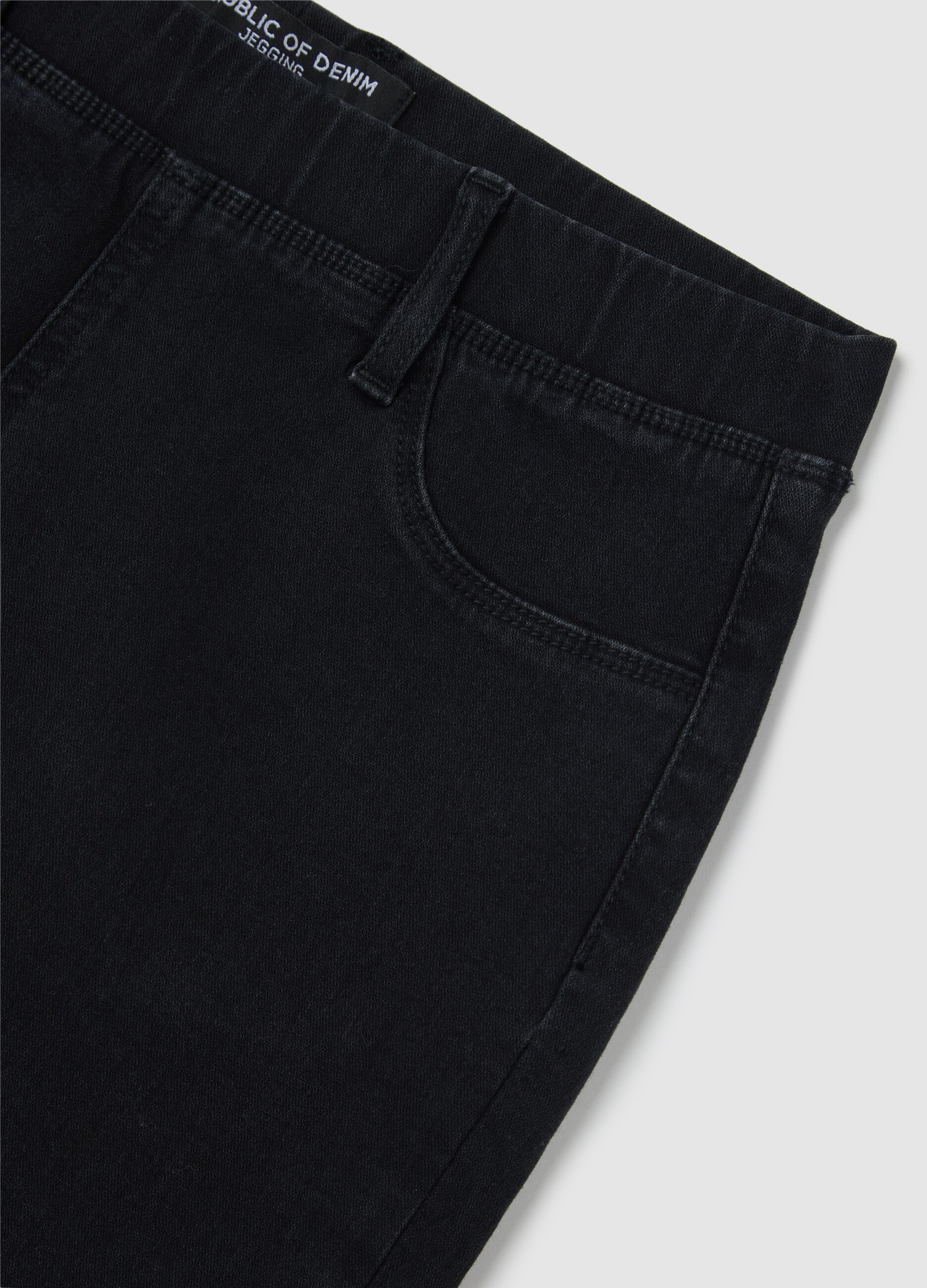Jeans da donna in misto cotone nero skinny fit