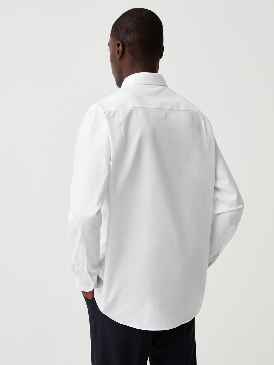 Regular-fit cotton shirt with small pocket_2