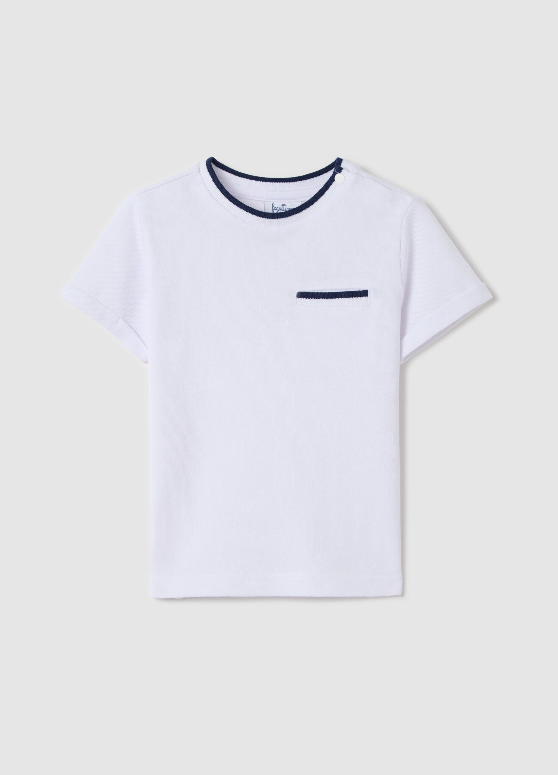 White organic cotton T-shirt with welt pocket