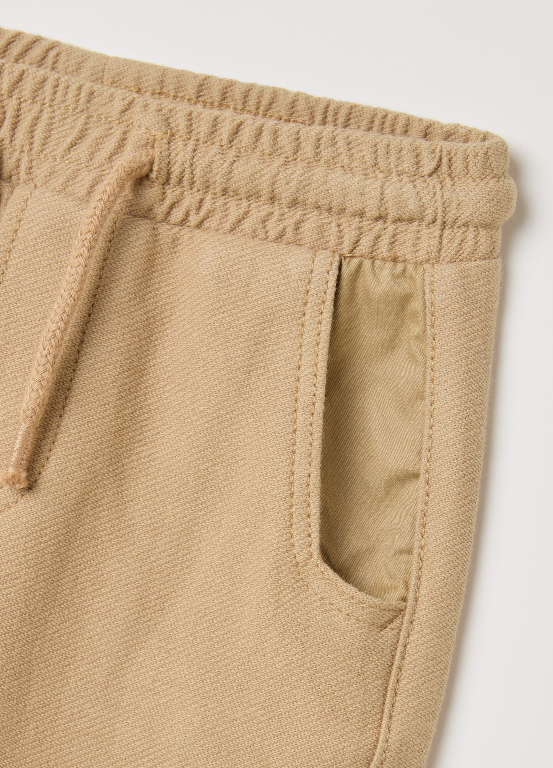 Cotton cargo pants with drawstring